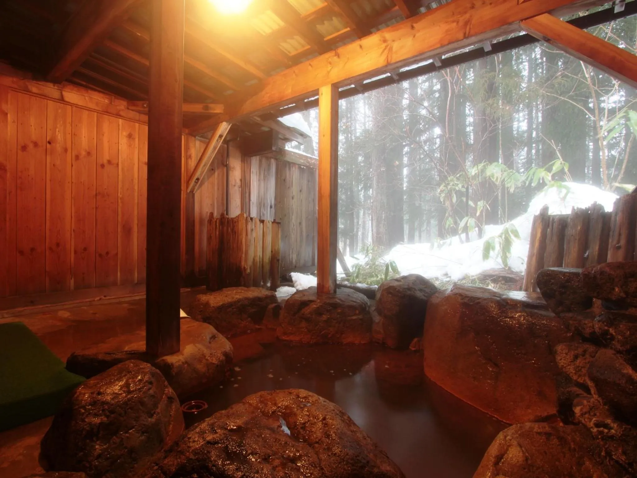 Hot Spring Bath in Yunohirakan