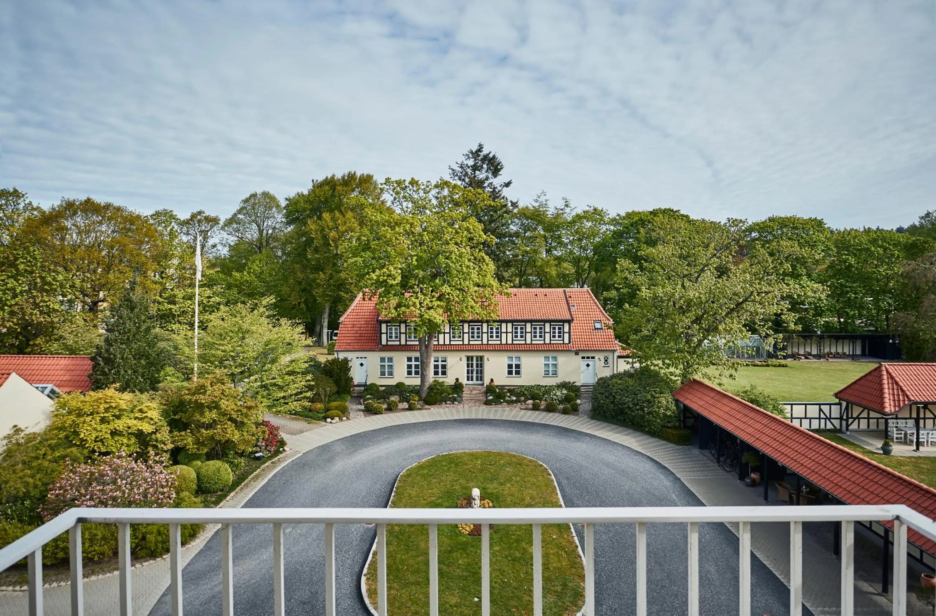 Property building in Gl Skovridergaard