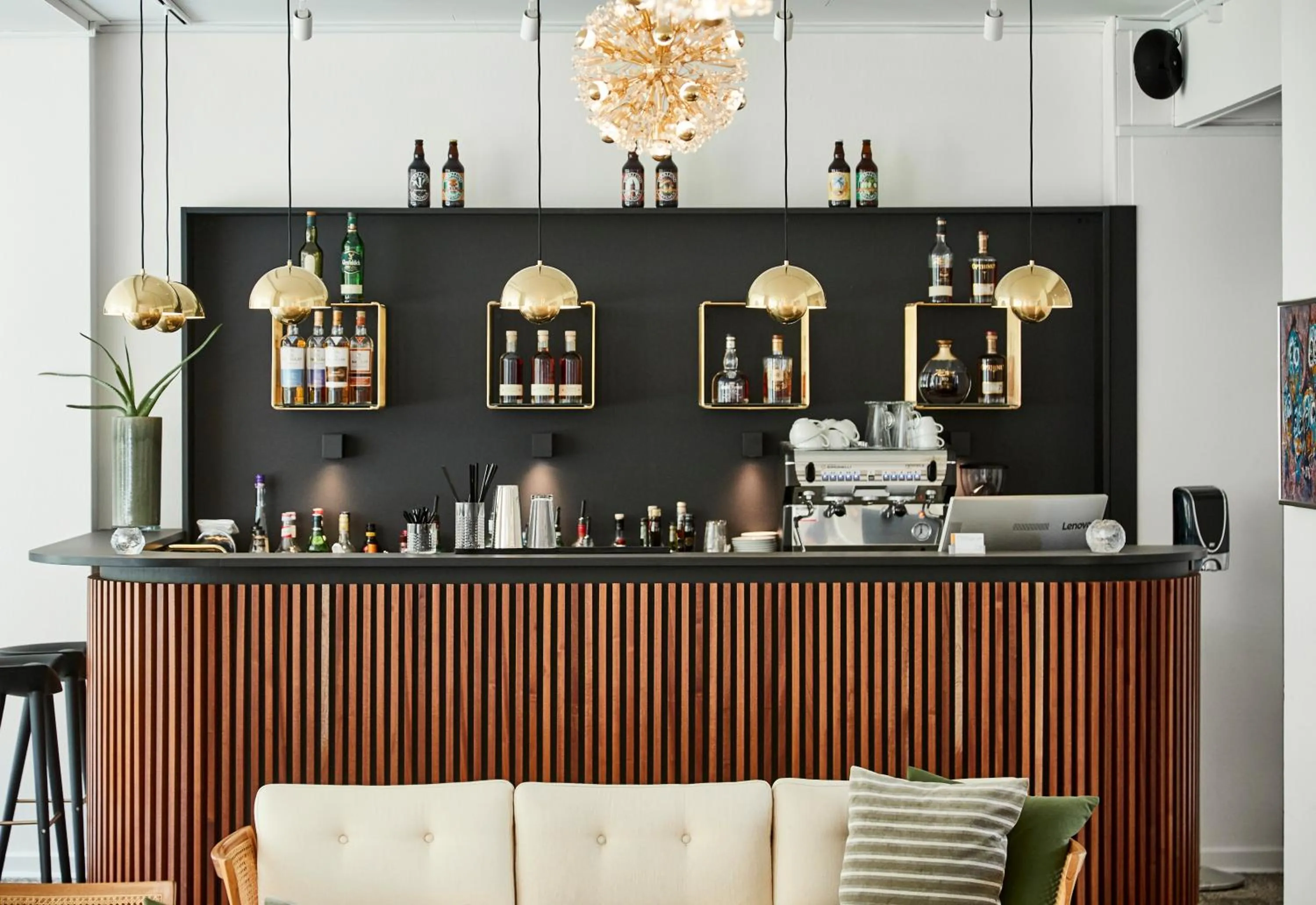 Lounge or bar in Gl Skovridergaard