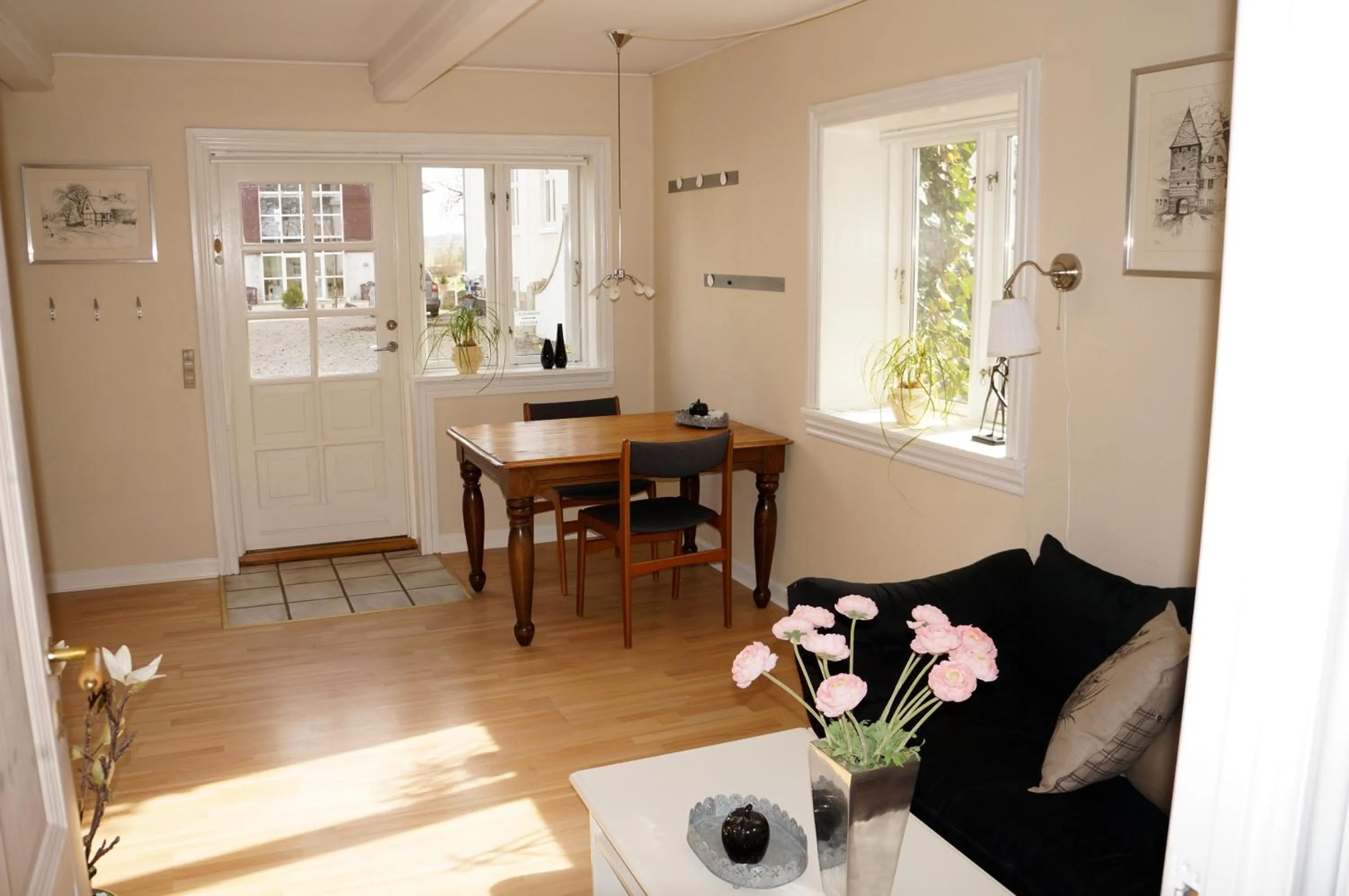 Seating area in Tiendegaarden Møns Klint