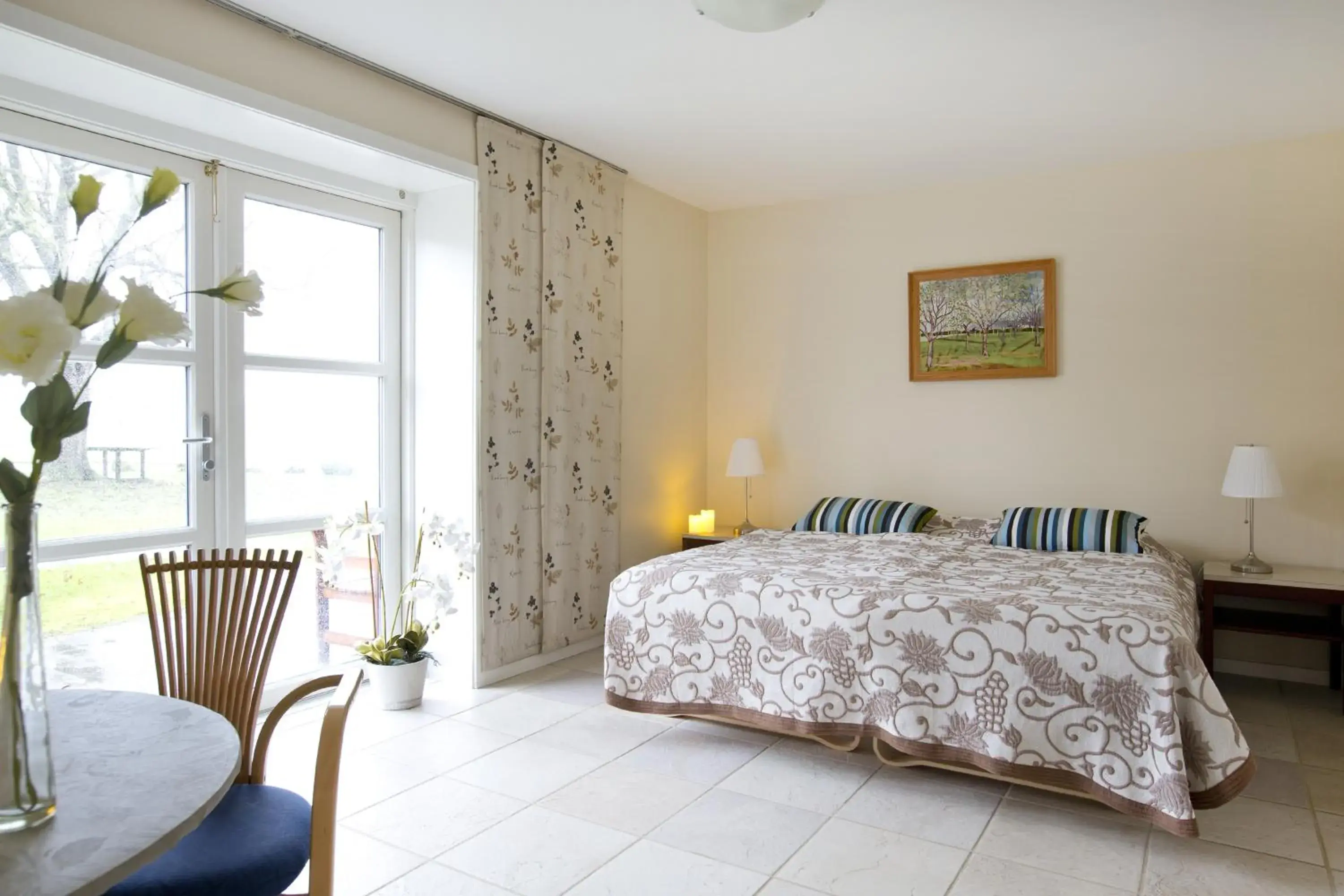 Double Room with Private Bathroom - single occupancy in Tiendegaarden Møns Klint Double Room with Private Bathroom - single occupancy in Tiendegaarden Møns Klint