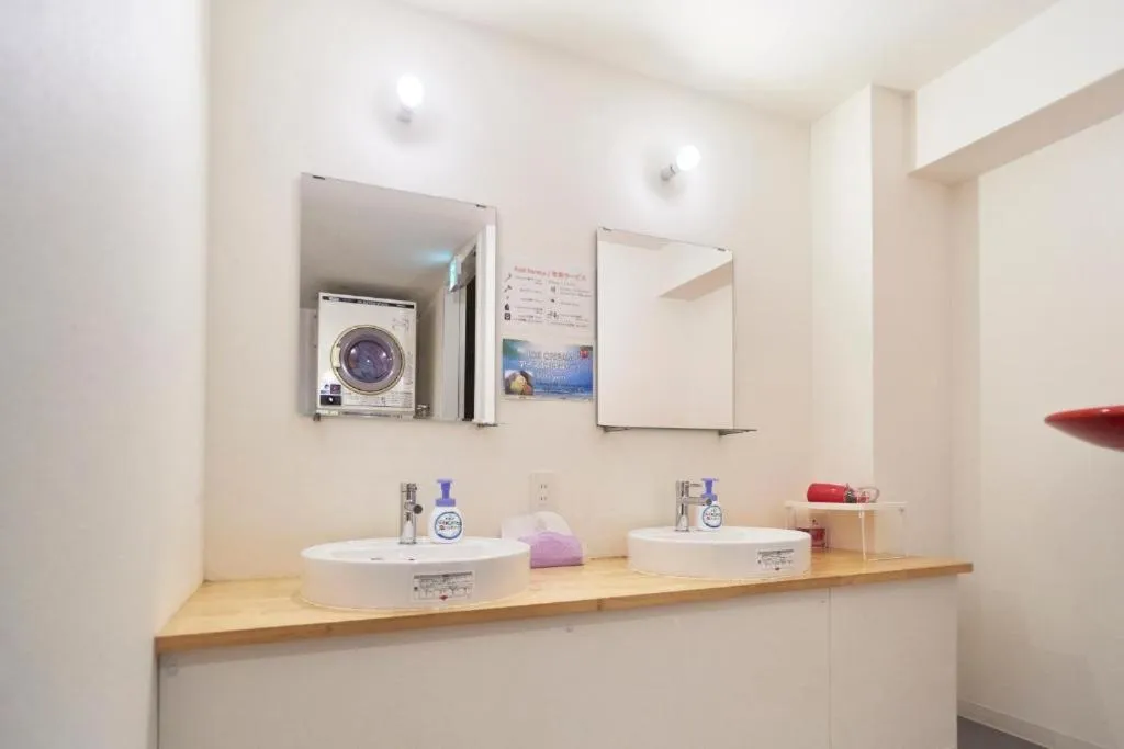 Osaka Guesthouse Sakura