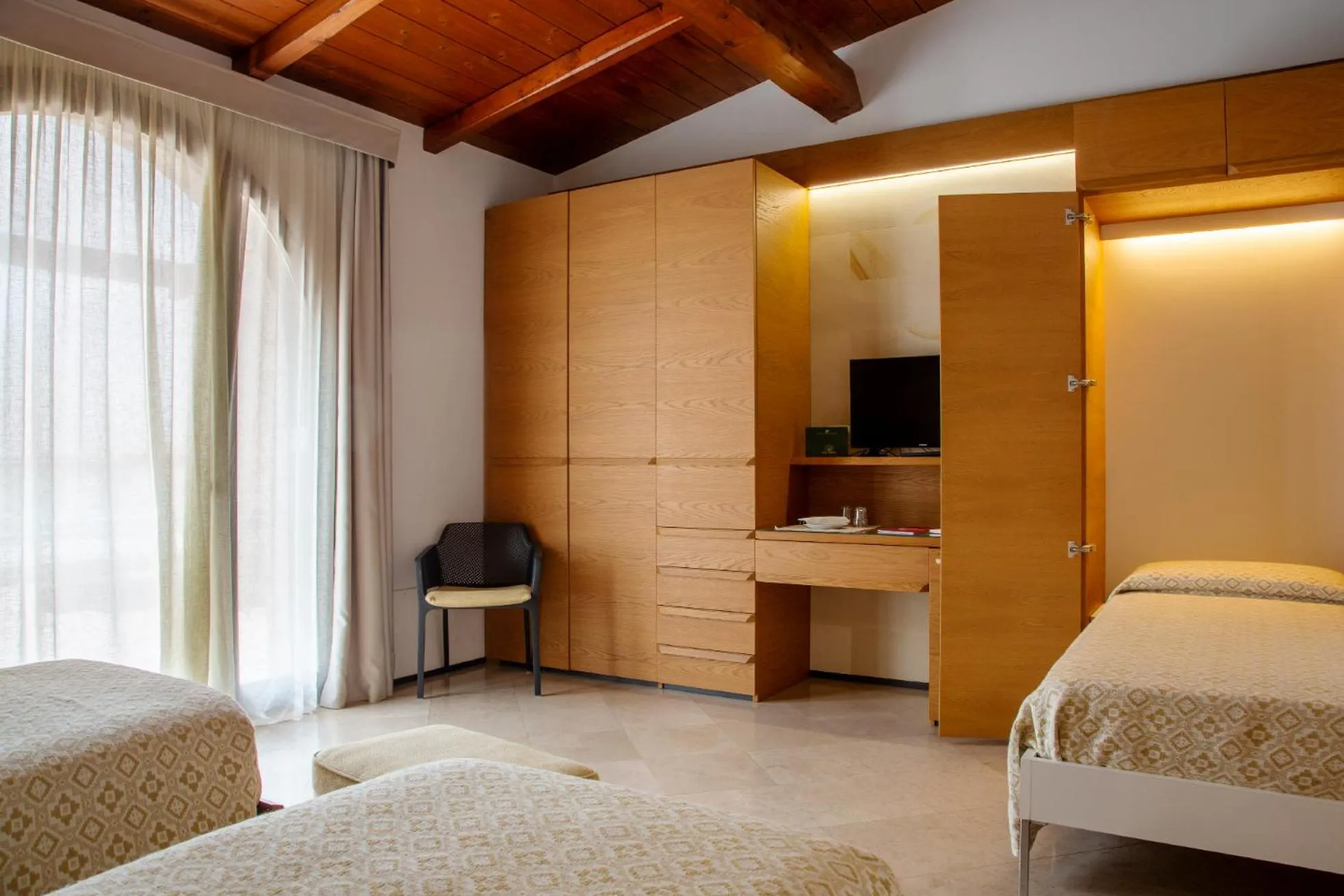 Bed in Masseria Stali, The Originals Relais