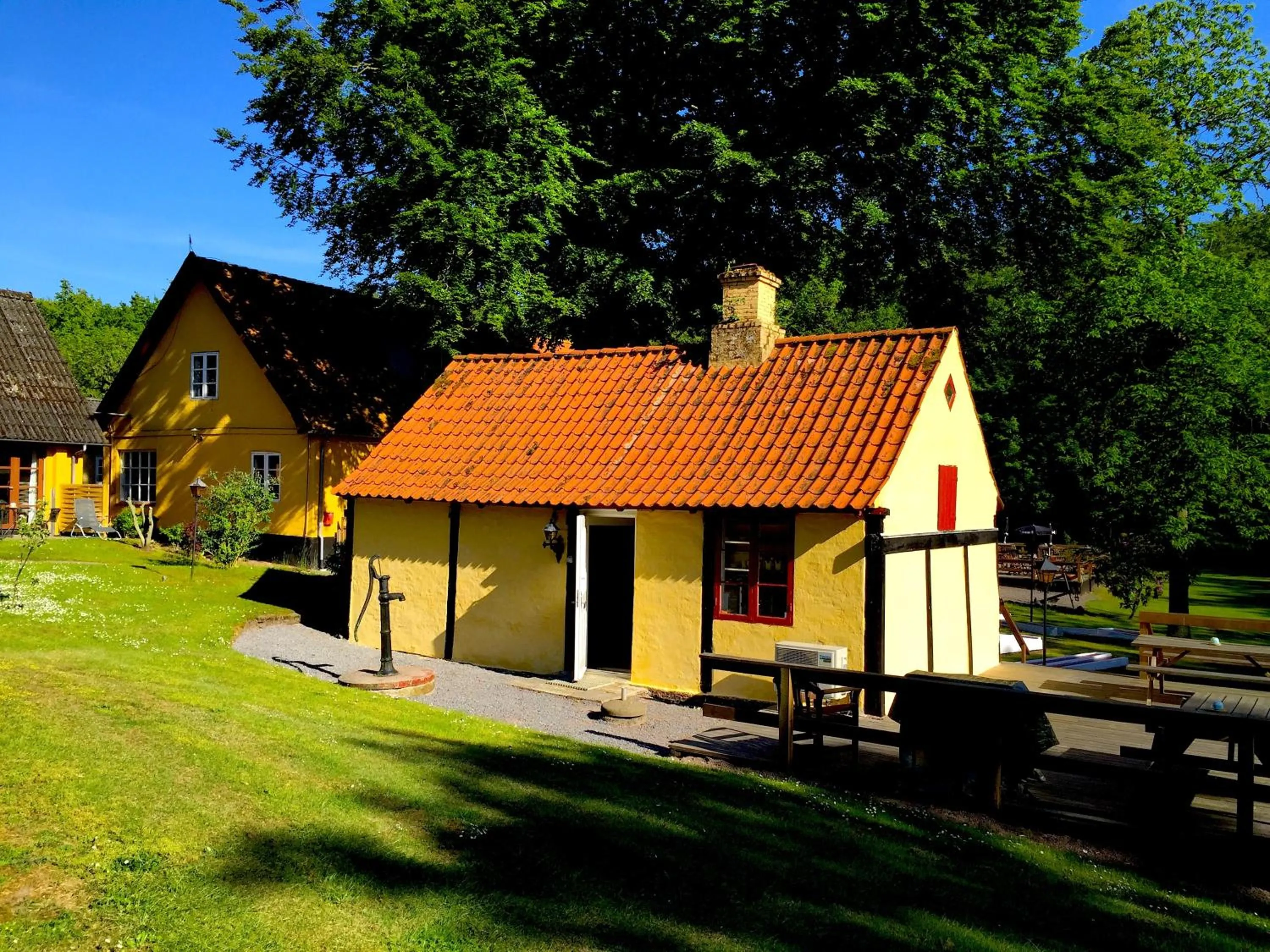 Facade/entrance in Hotel Skovly