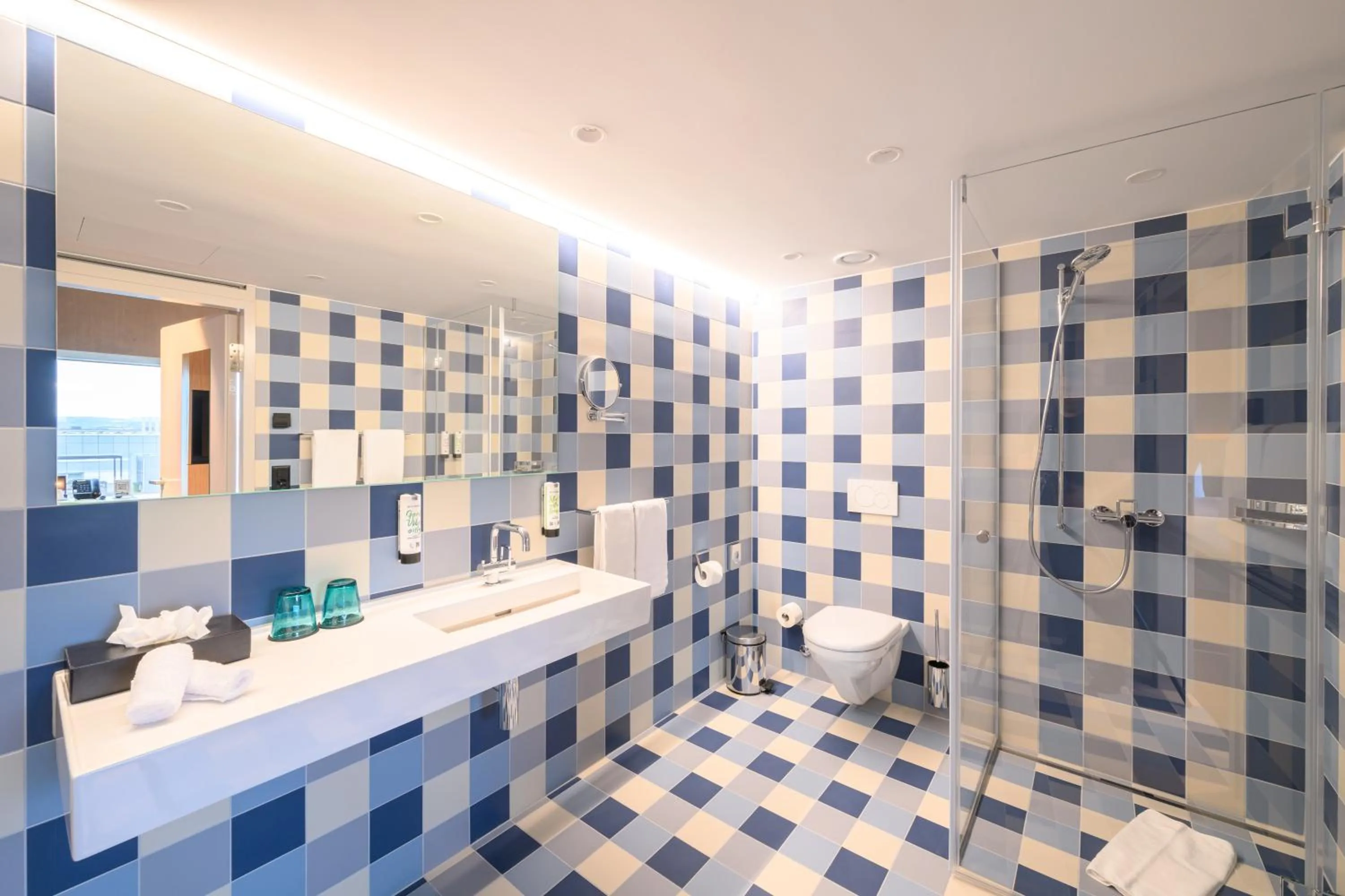 Shower in Placid Hotel Design & Lifestyle Zurich