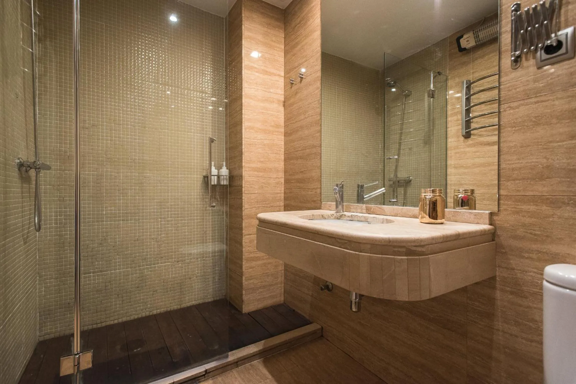 Bathroom in Divi Apartments Martínez Montañes