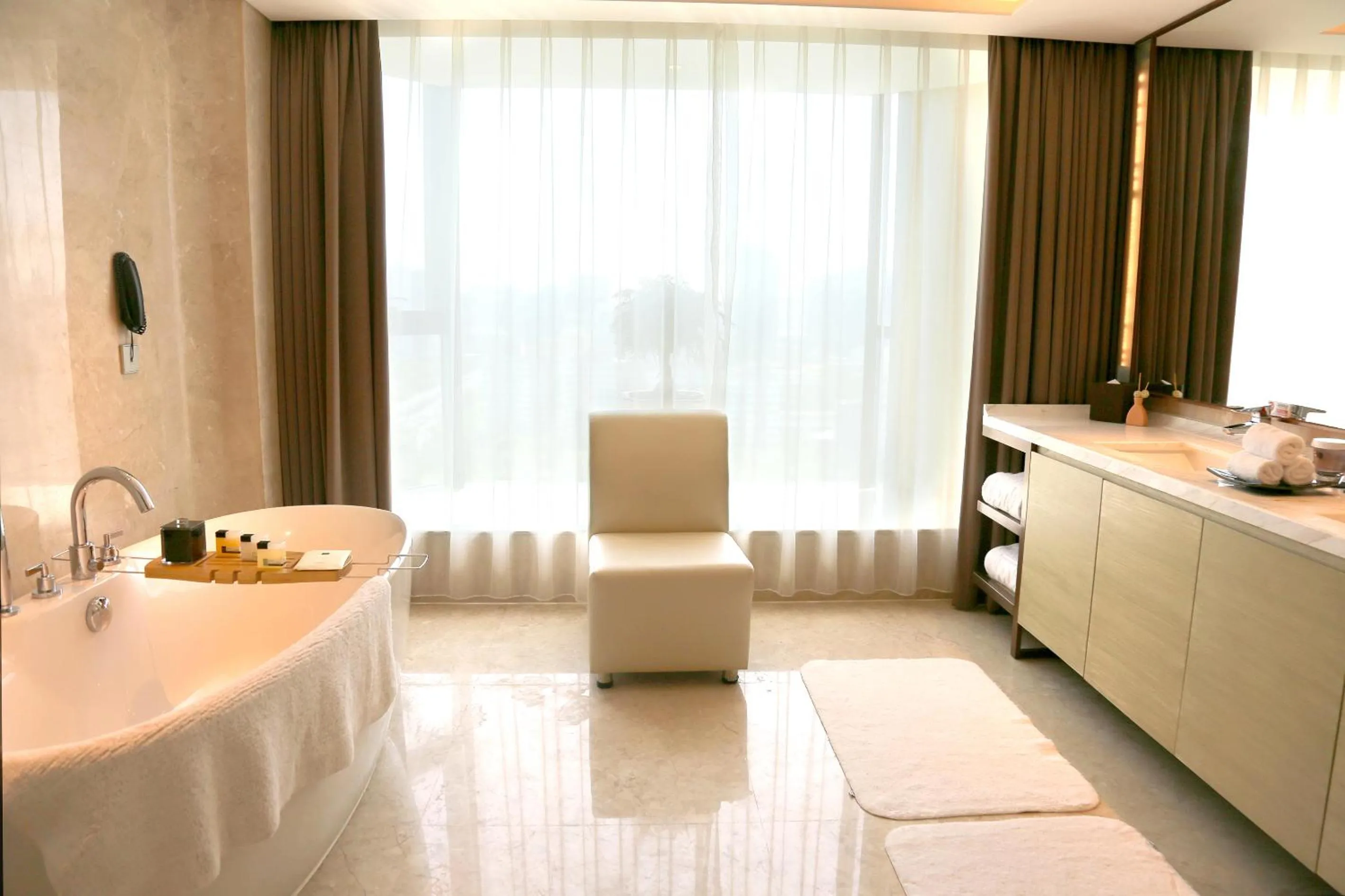 Solarium in Grand Metropark Hotel Beijing