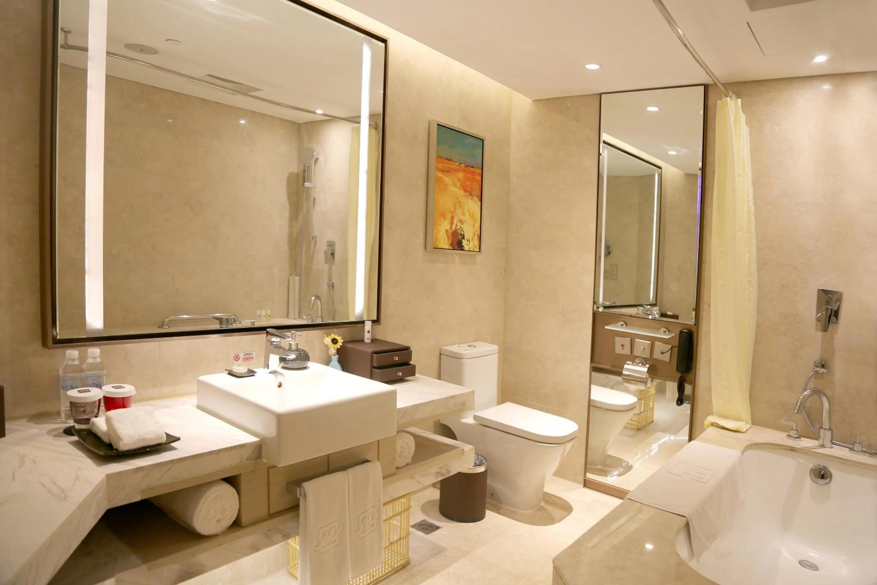 Toilet in Grand Metropark Hotel Beijing