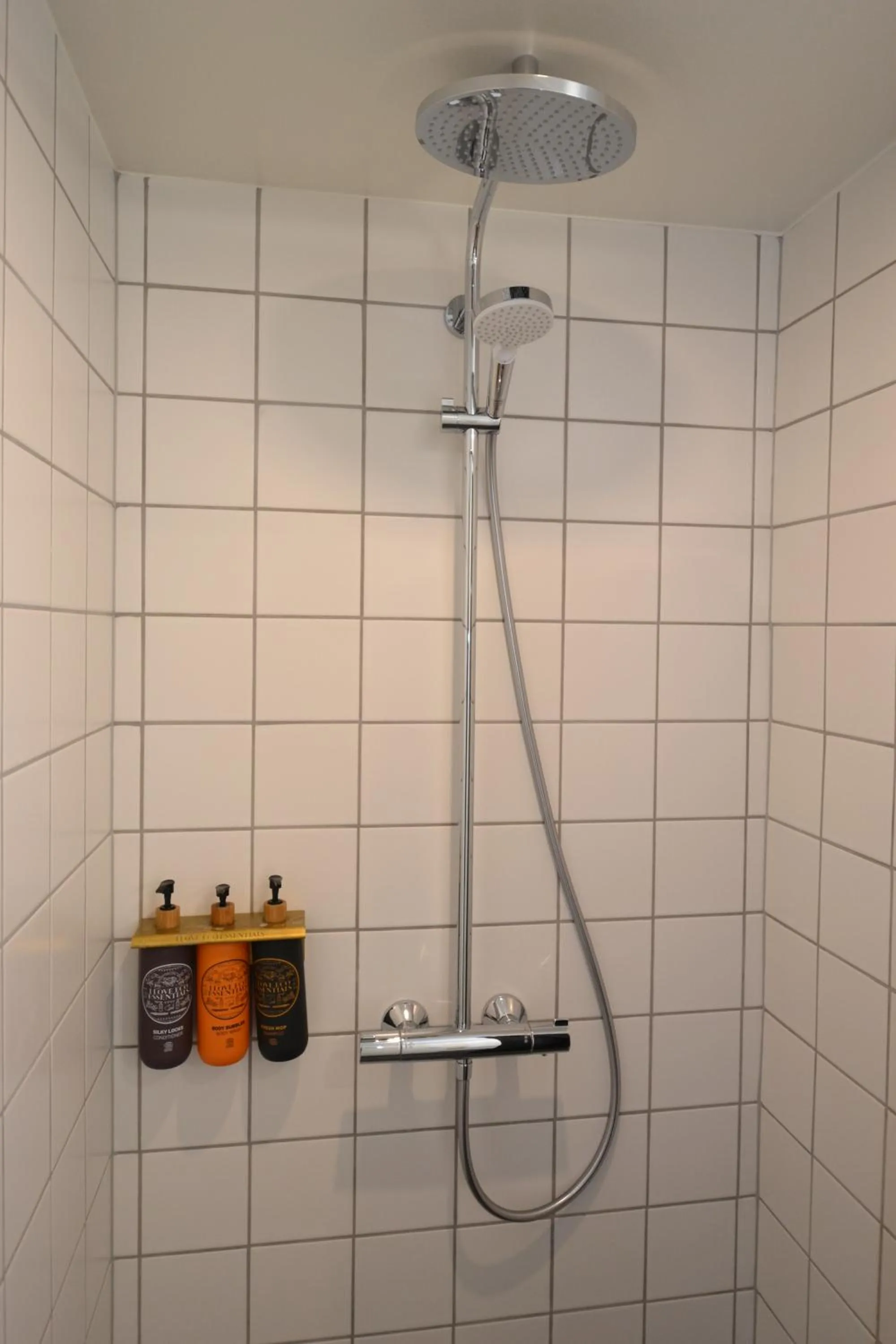 Shower in Dalby Hotel