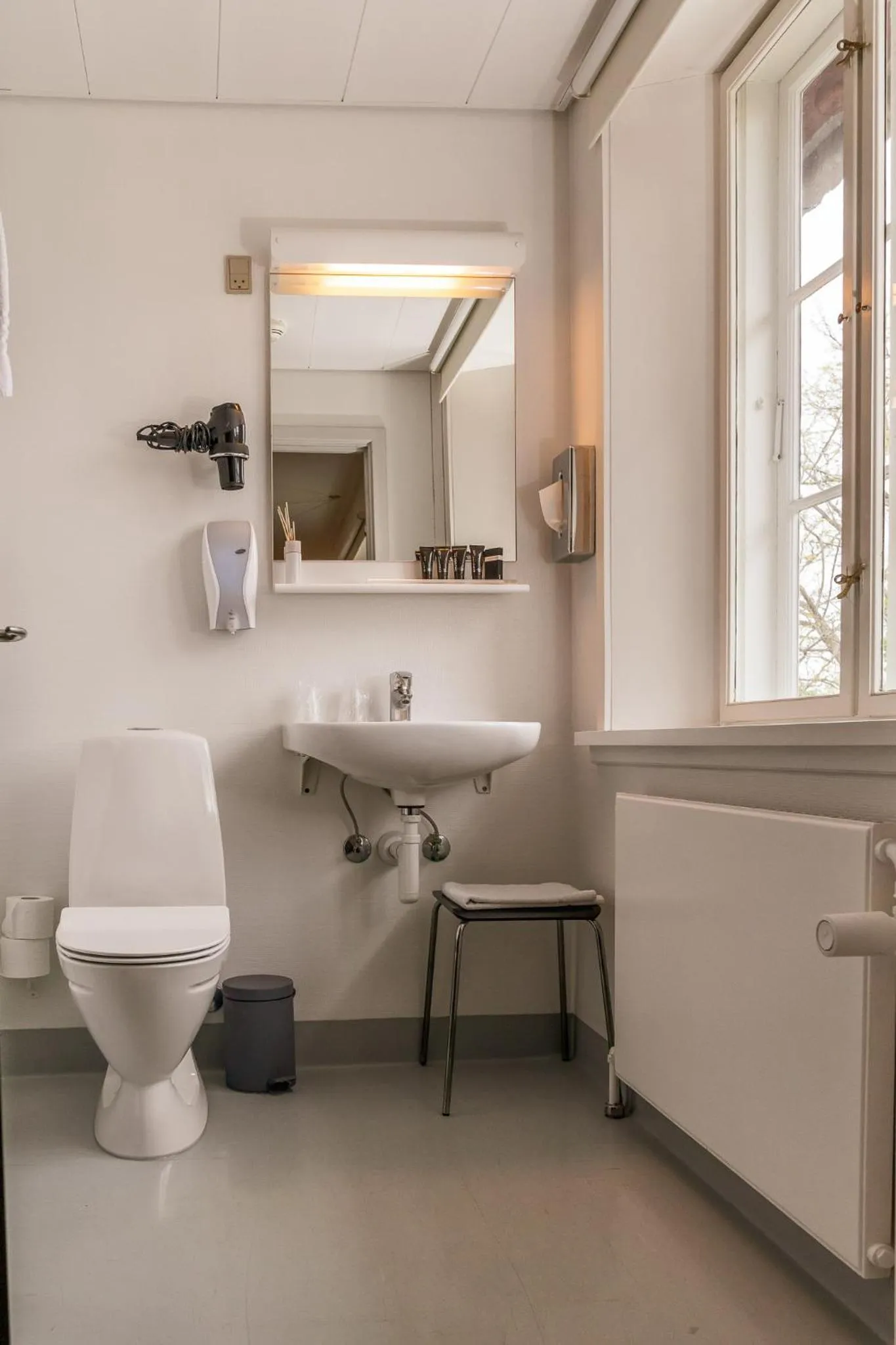 Bathroom in Bernstorff Castle Hotel