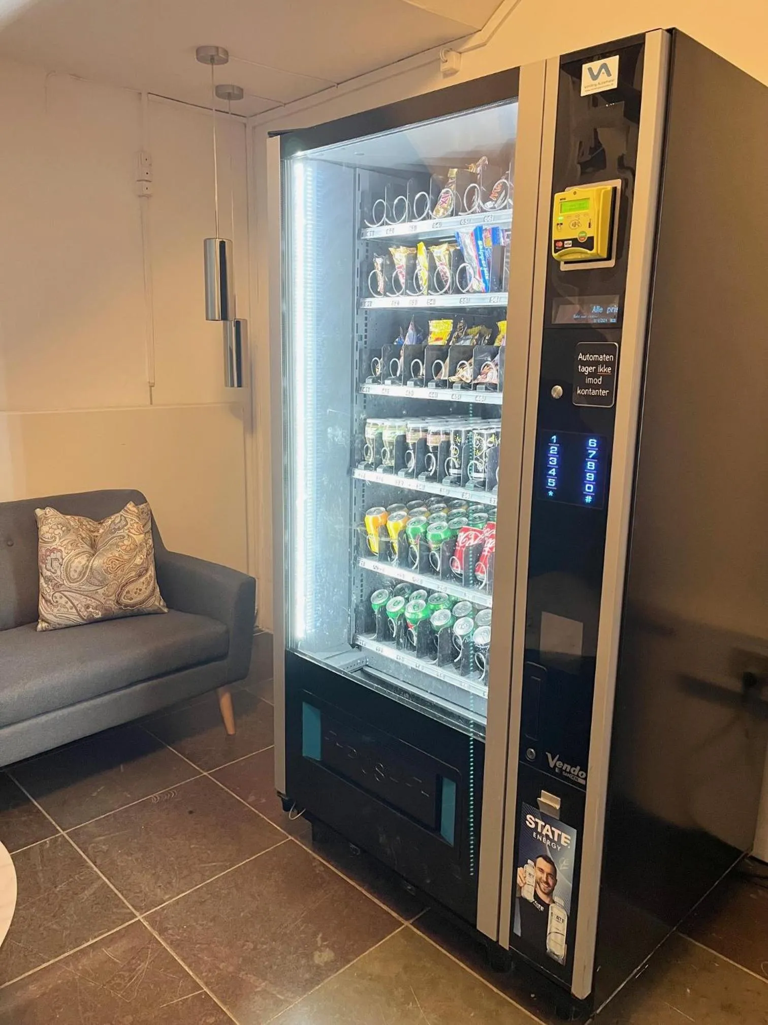 vending machine in Bernstorff Castle Hotel