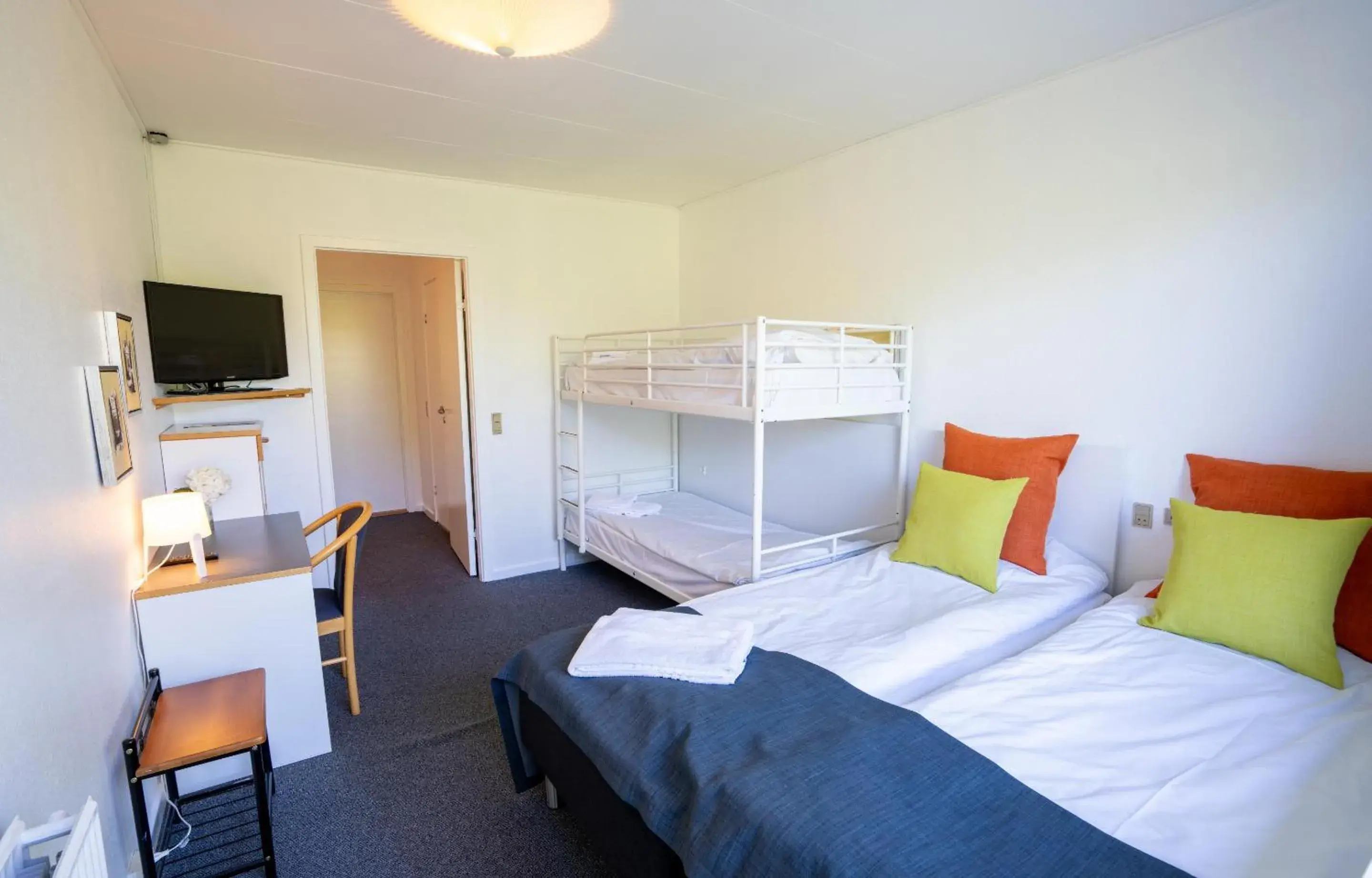 Family Room (2 Adults + 1 Child) in Hotel Pejsegaarden Family Room (2 Adults + 1 Child) in Hotel Pejsegaarden