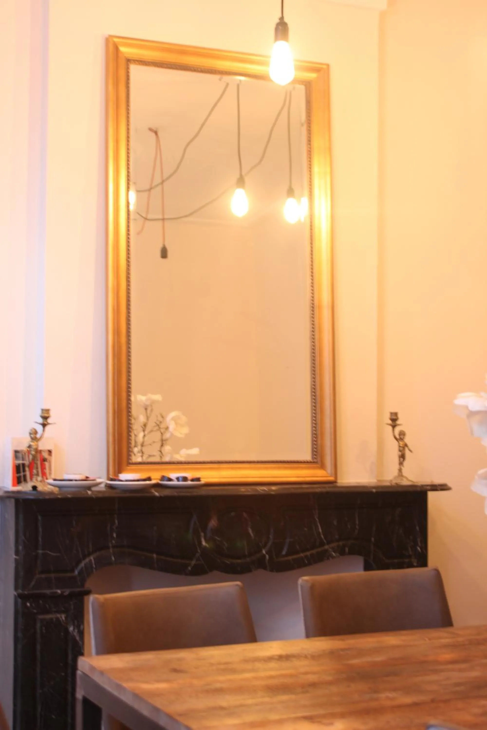 Dining area in Proeverij de Azijnmakerij