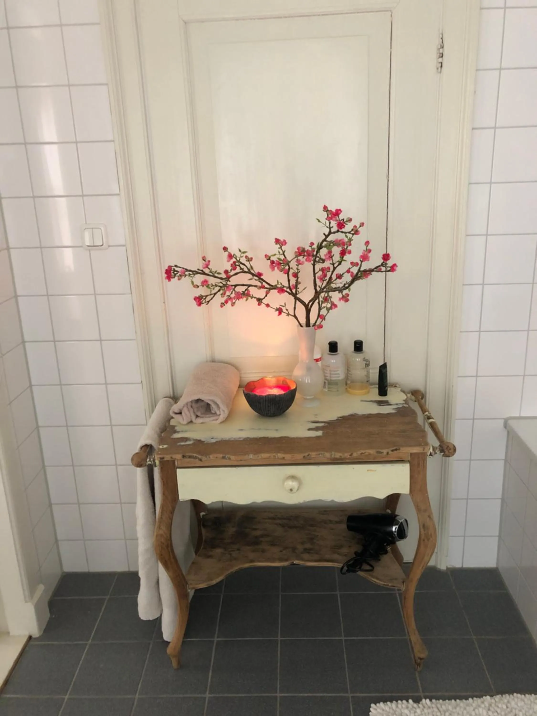 Bathroom in Proeverij de Azijnmakerij