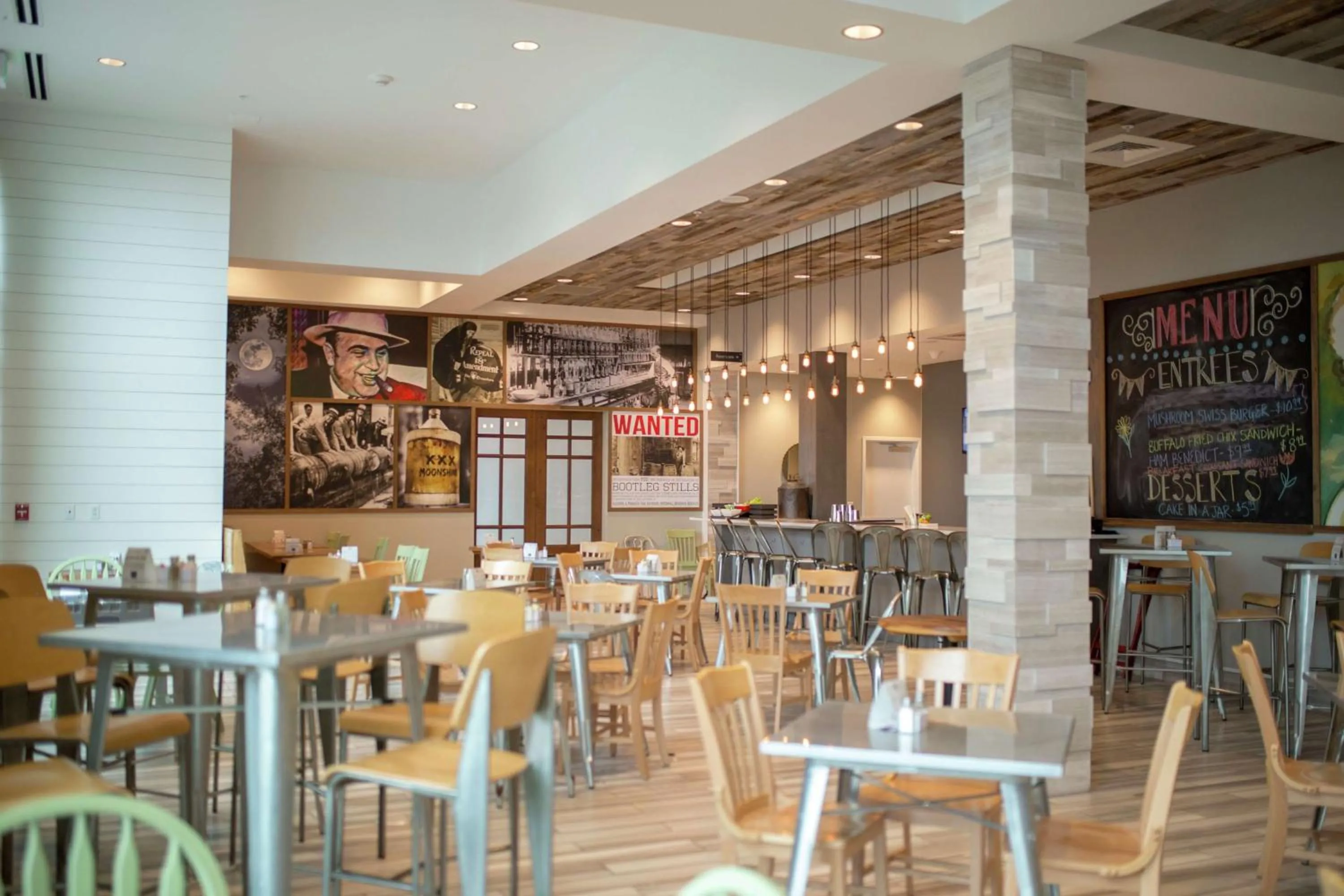 Restaurant/places to eat in Hilton Garden Inn Asheville Downtown