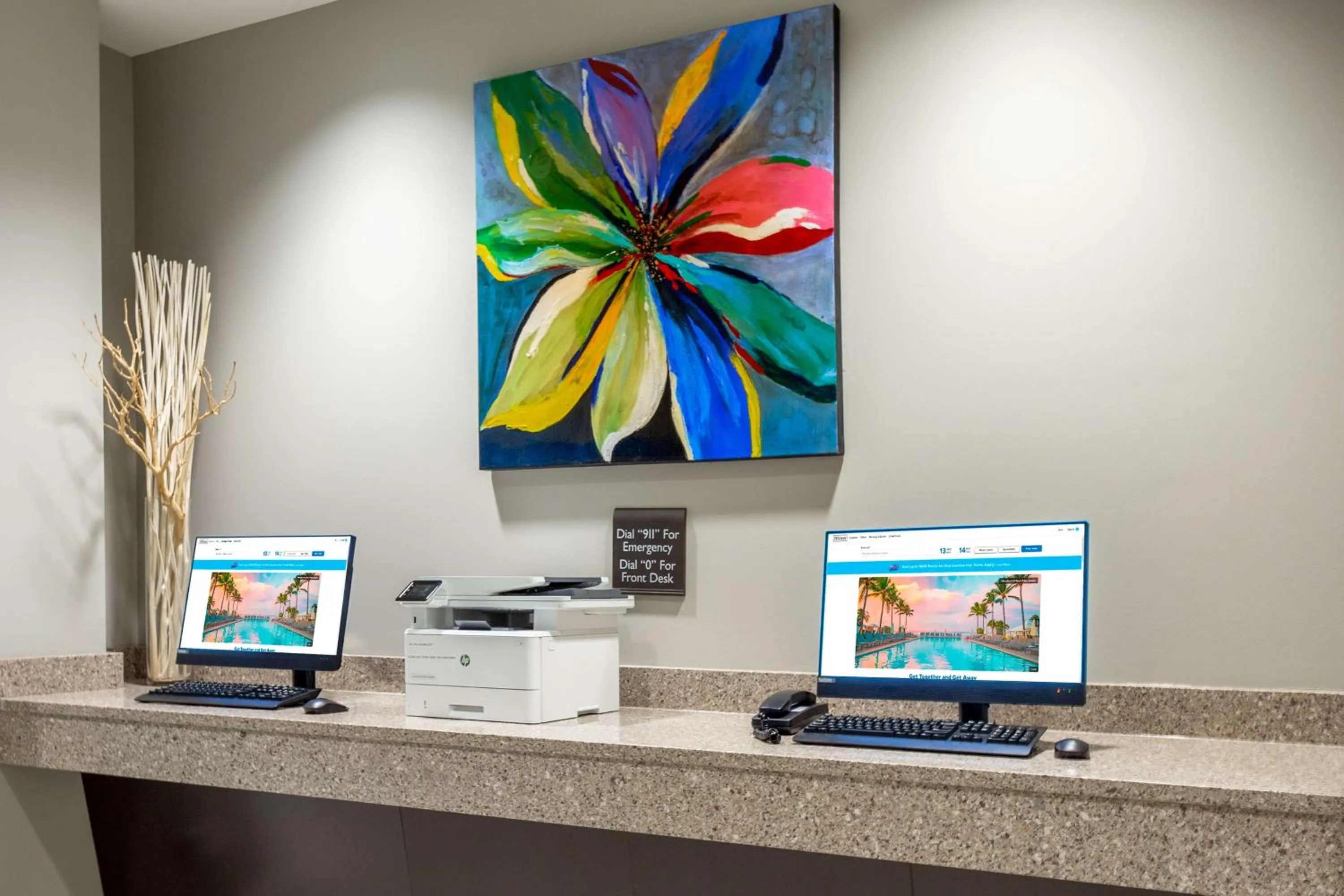 Business facilities in Hilton Garden Inn Asheville Downtown