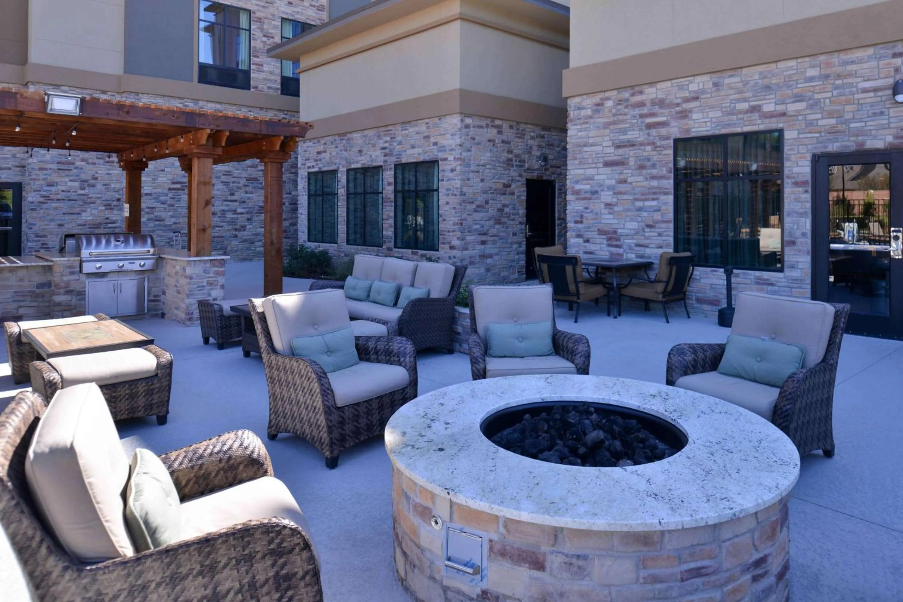 Inner courtyard view in Homewood Suites by Hilton Trophy Club Southlake