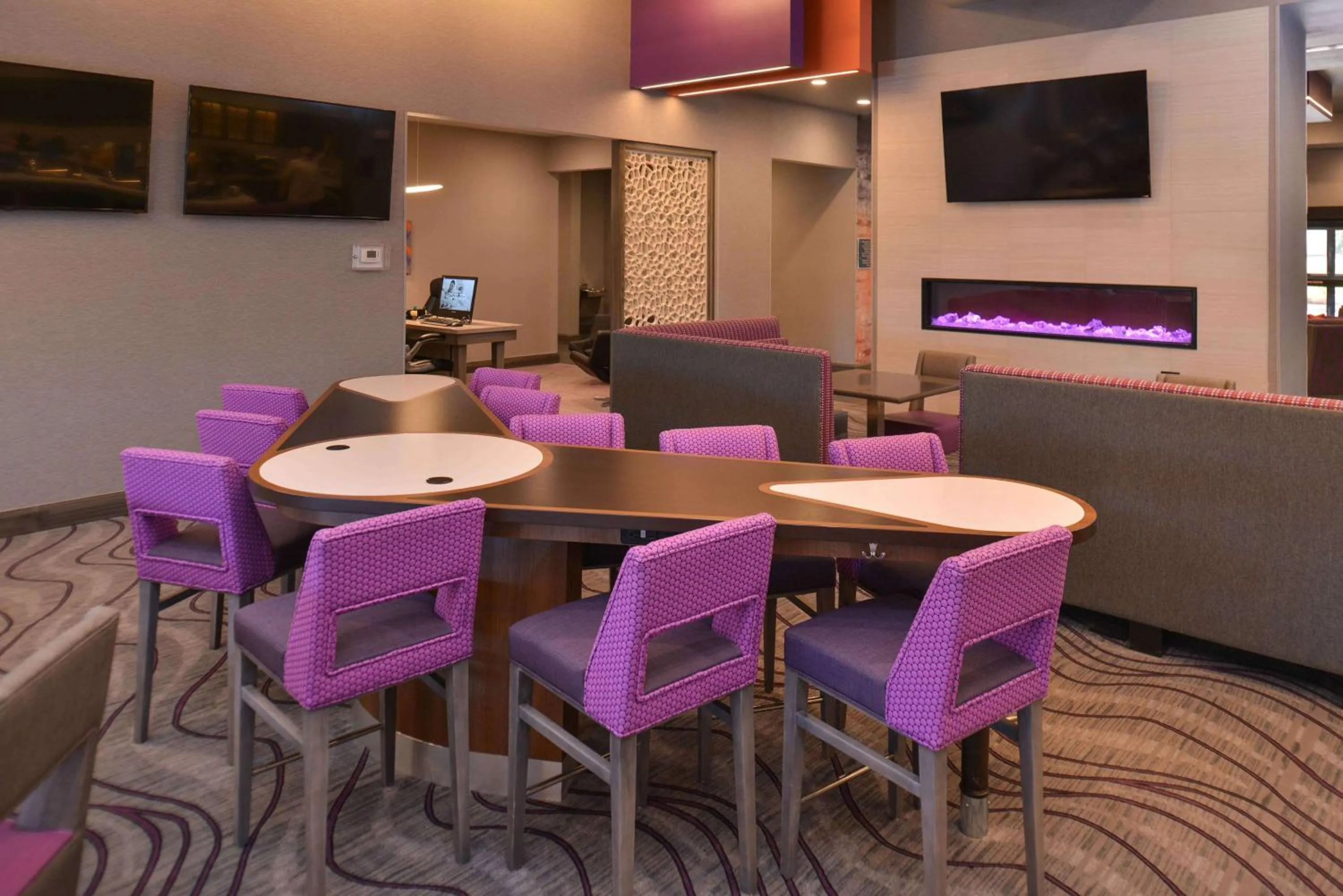 Lobby or reception in Homewood Suites by Hilton Trophy Club Southlake