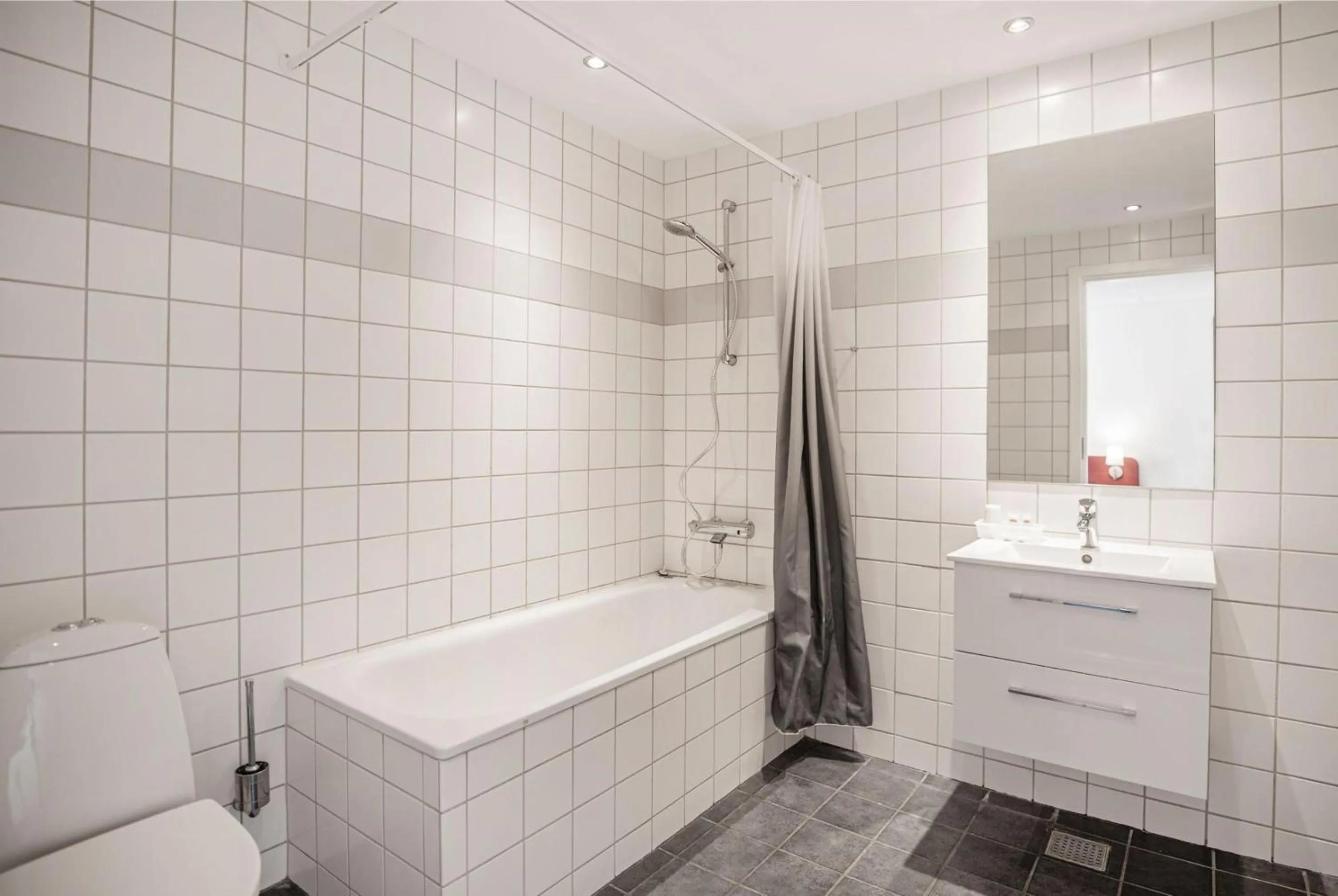 Shower in Hotel Ringkøbing