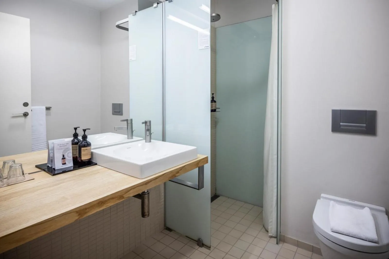 Shower in Nørre Vosborg Hotel & Gastronomi