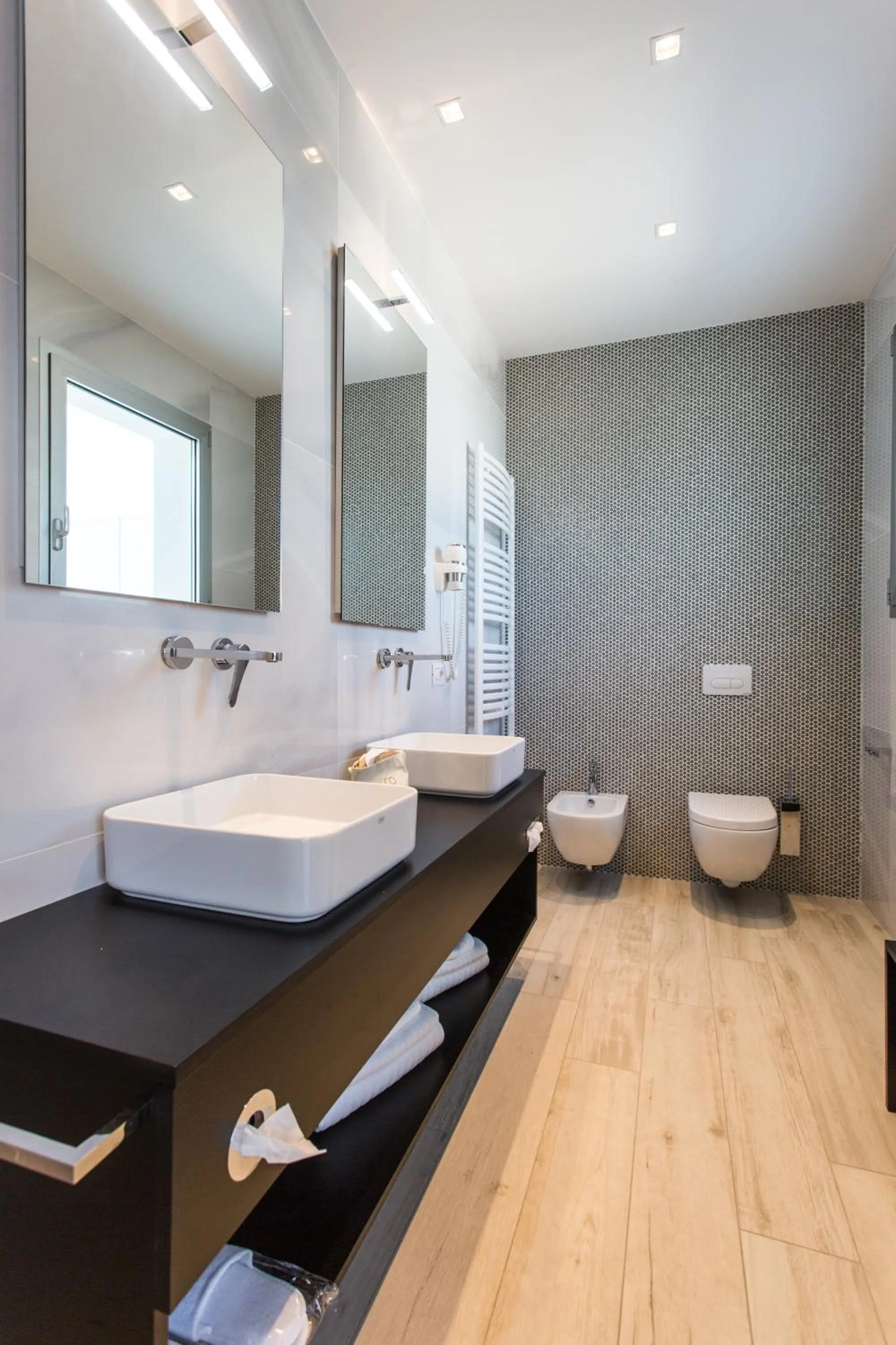 Bathroom in Hotel Savini