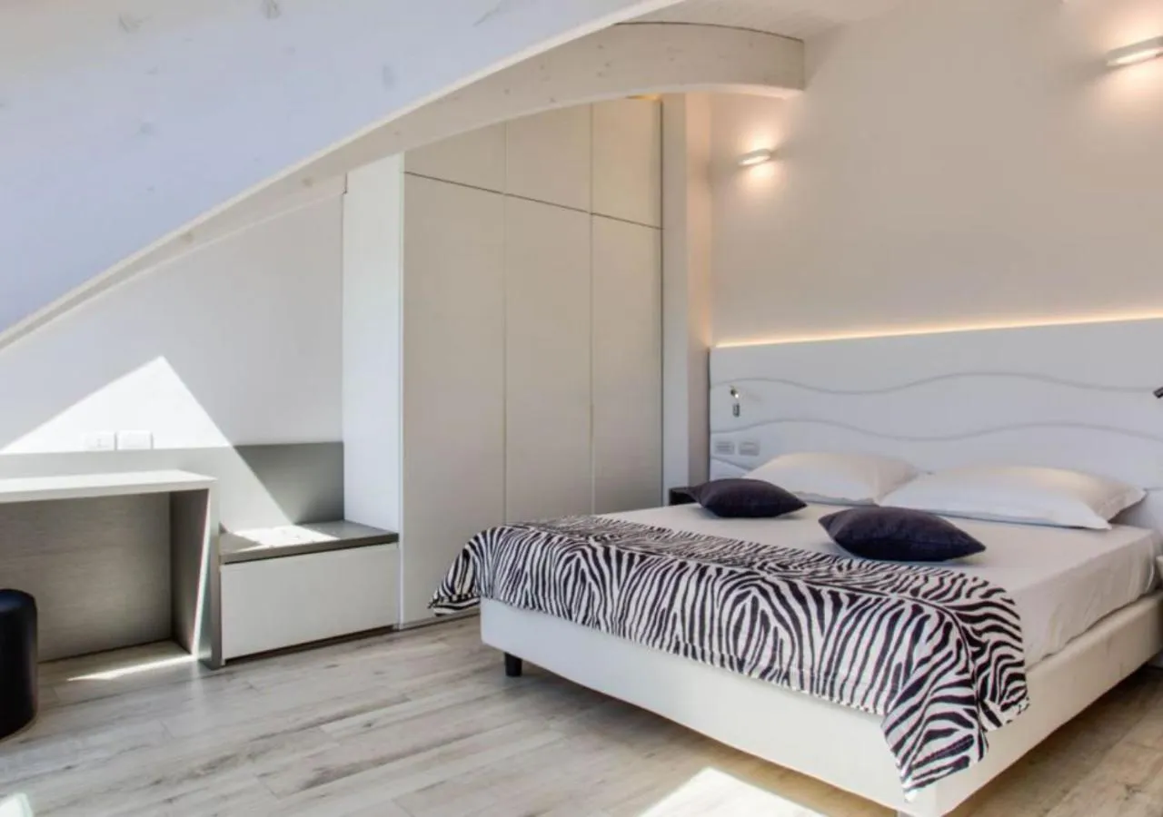 Bedroom, Bed in Hotel Savini