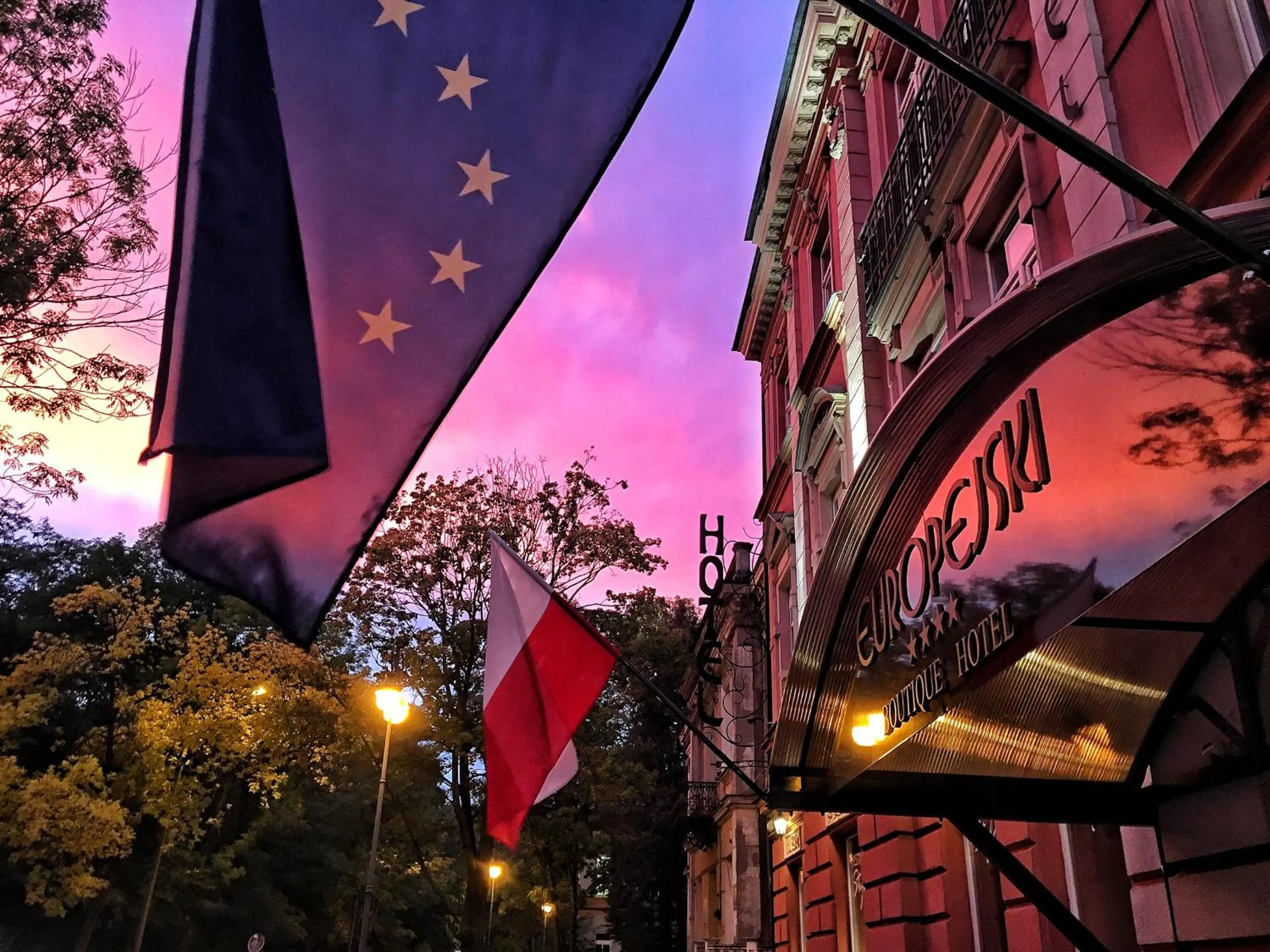 Facade/entrance in Europejski Boutique Hotel