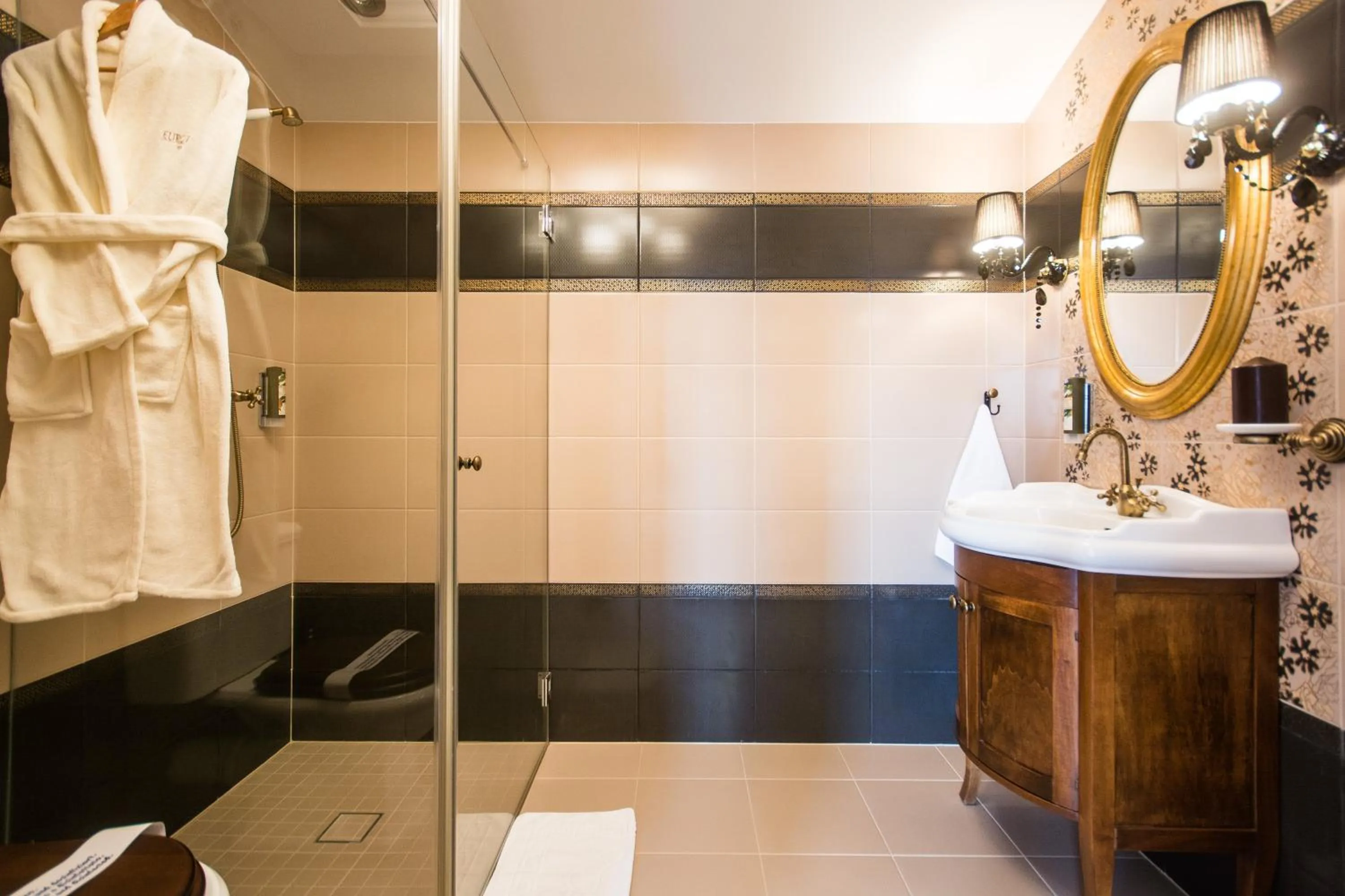 Bathroom in Europejski Boutique Hotel