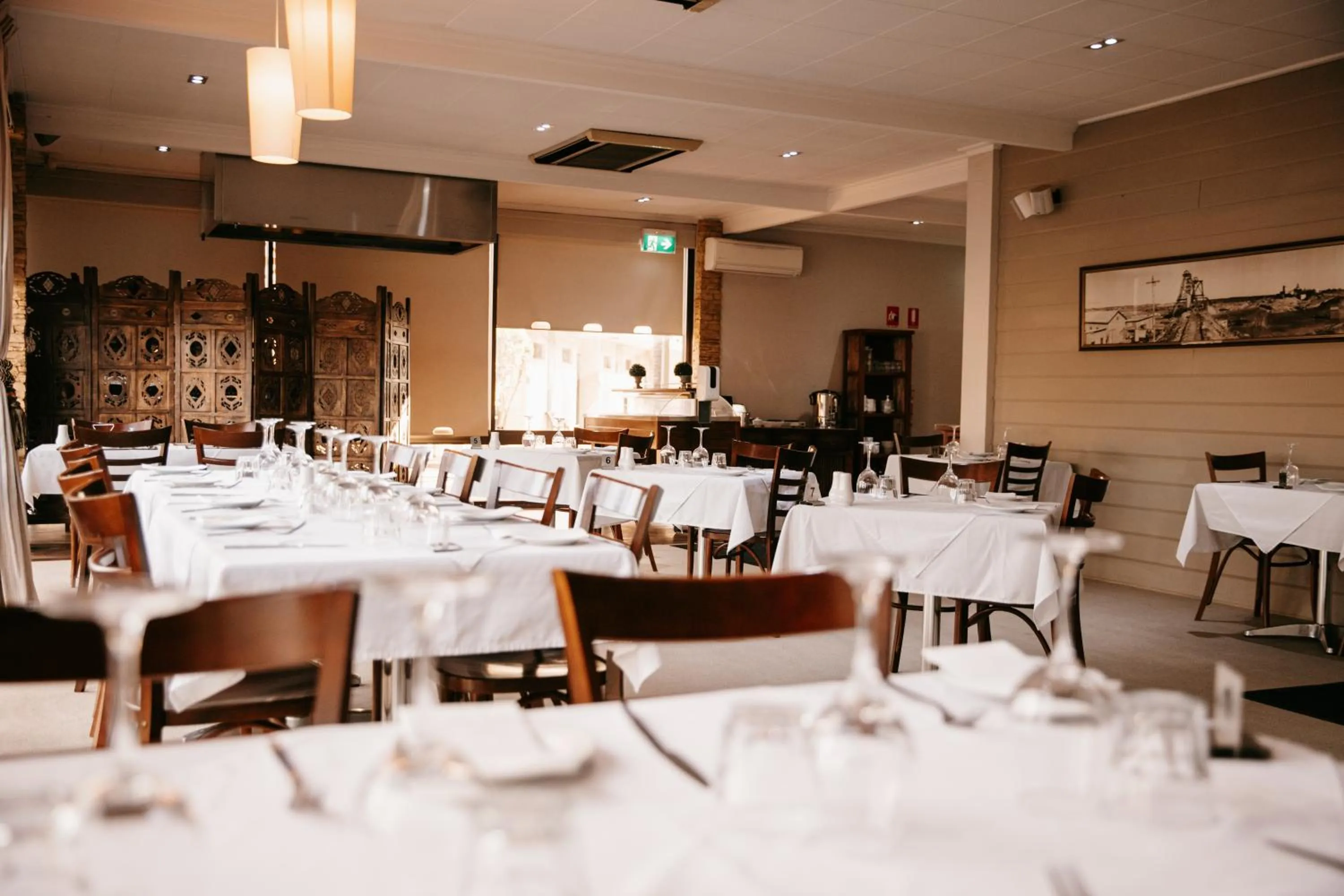 Restaurant/places to eat in Hospitality Kalgoorlie, SureStay Collection by Best Western
