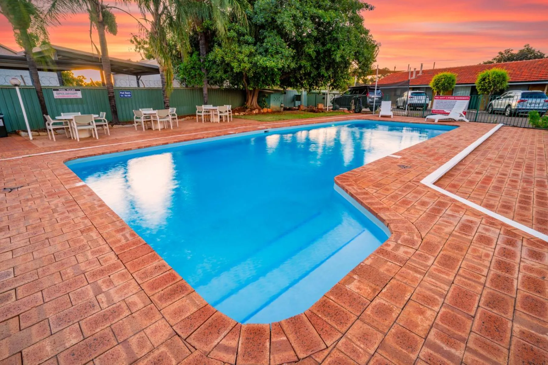 Swimming pool in Hospitality Kalgoorlie, SureStay Collection by Best Western