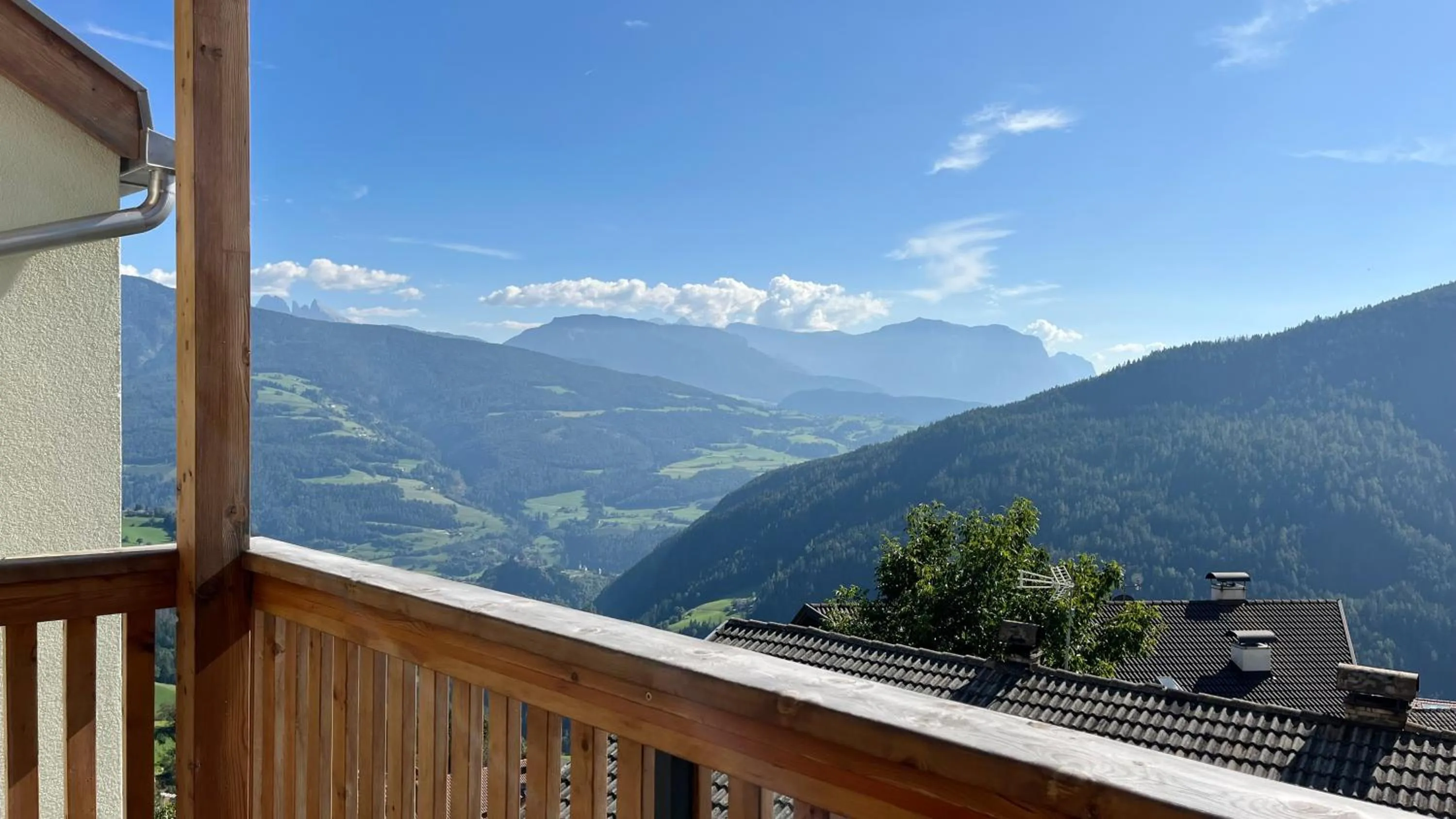 View (from property/room) in Gasthaus zum Weissen Kreuz