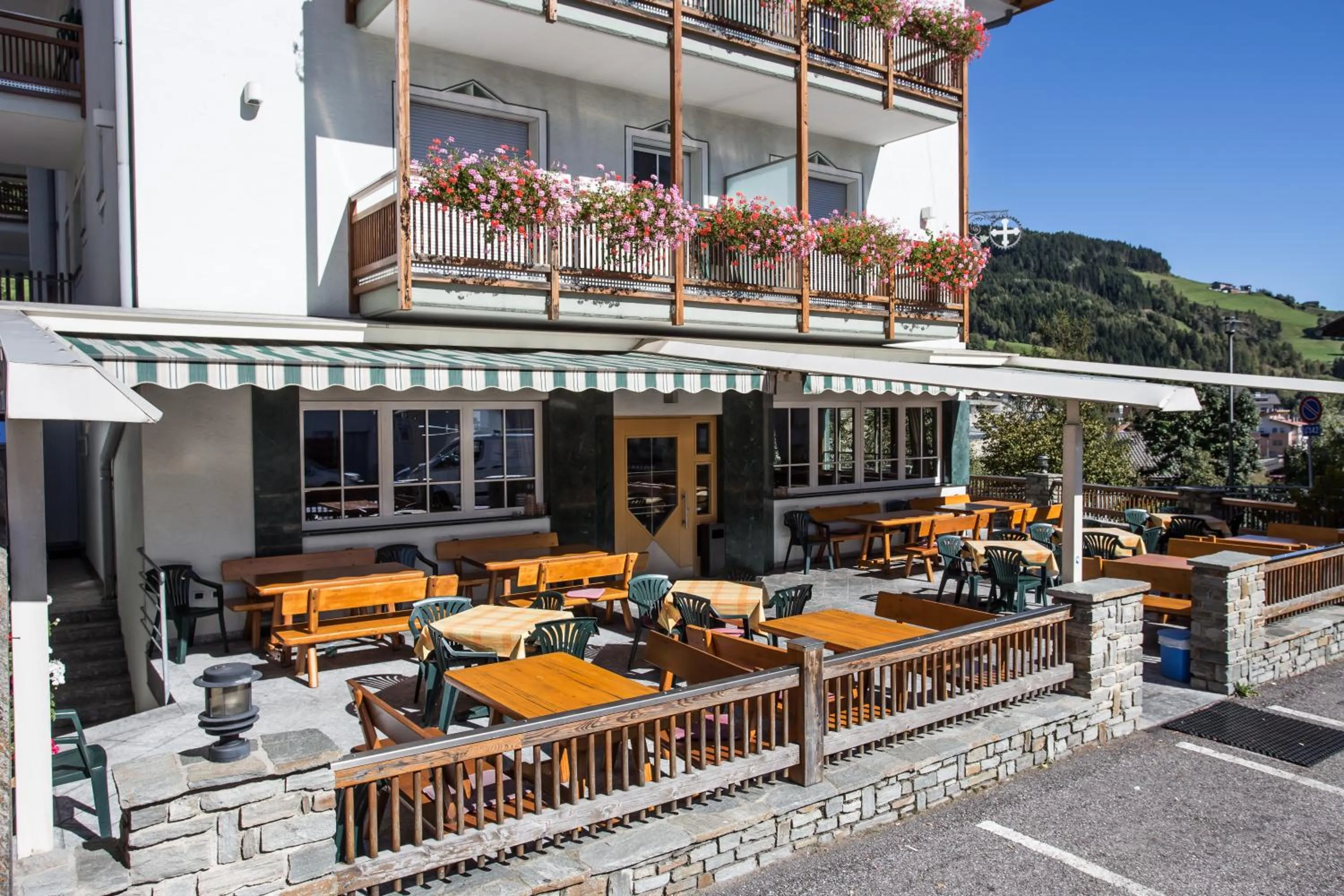 Balcony/Terrace in Gasthaus zum Weissen Kreuz