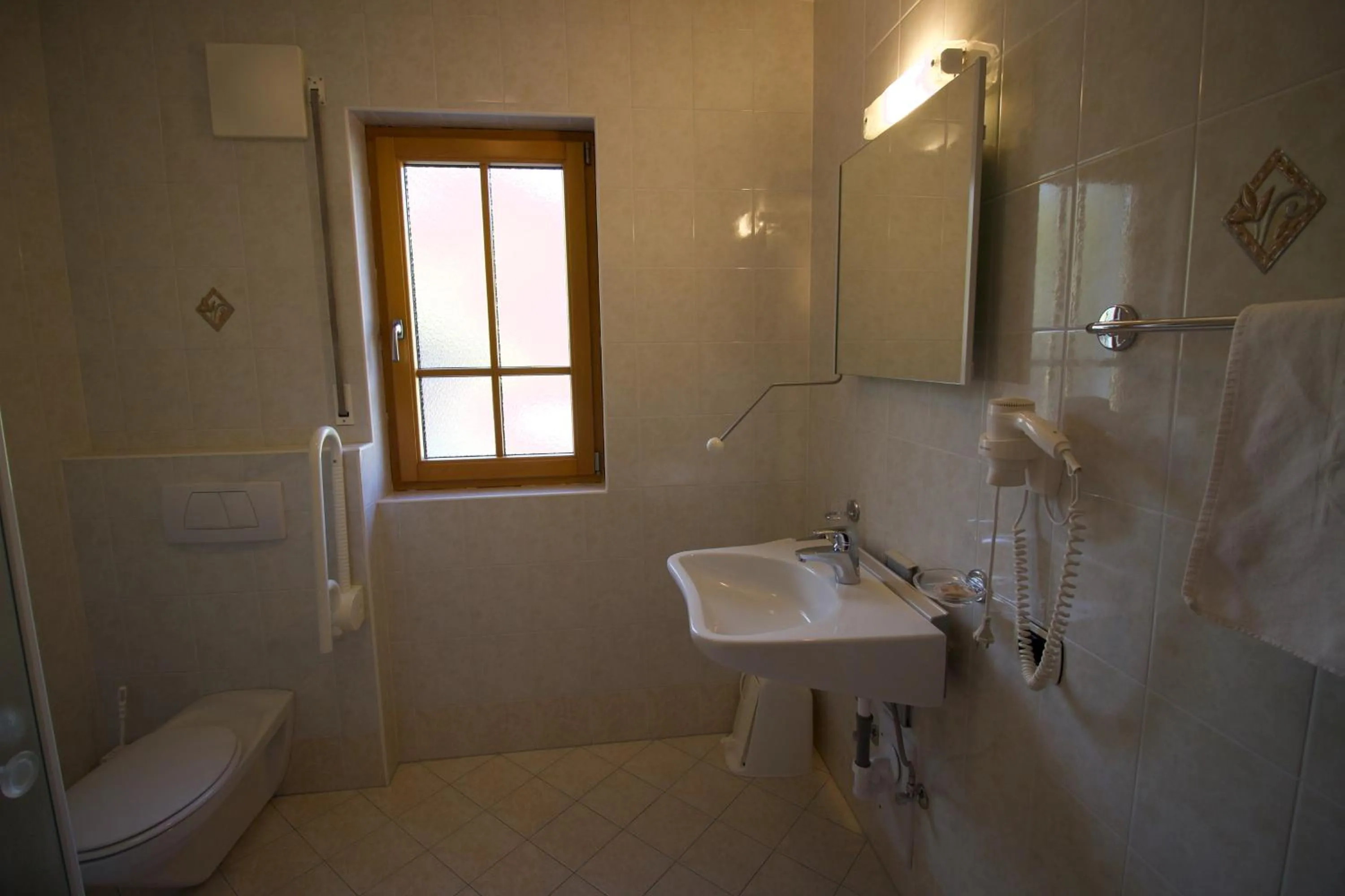 Bathroom in Gasthaus zum Weissen Kreuz