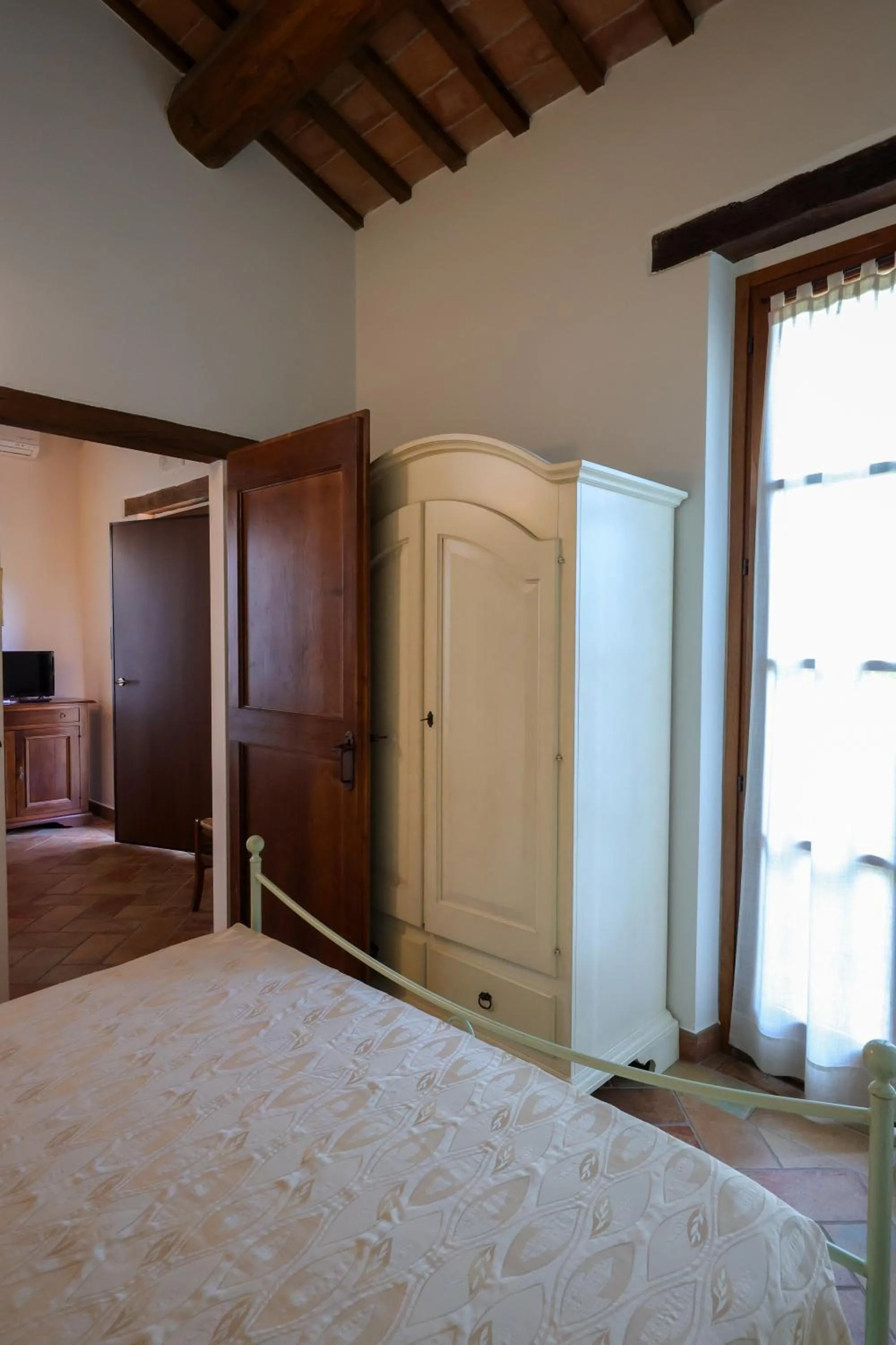 Bed in Valle del Metauro Country House