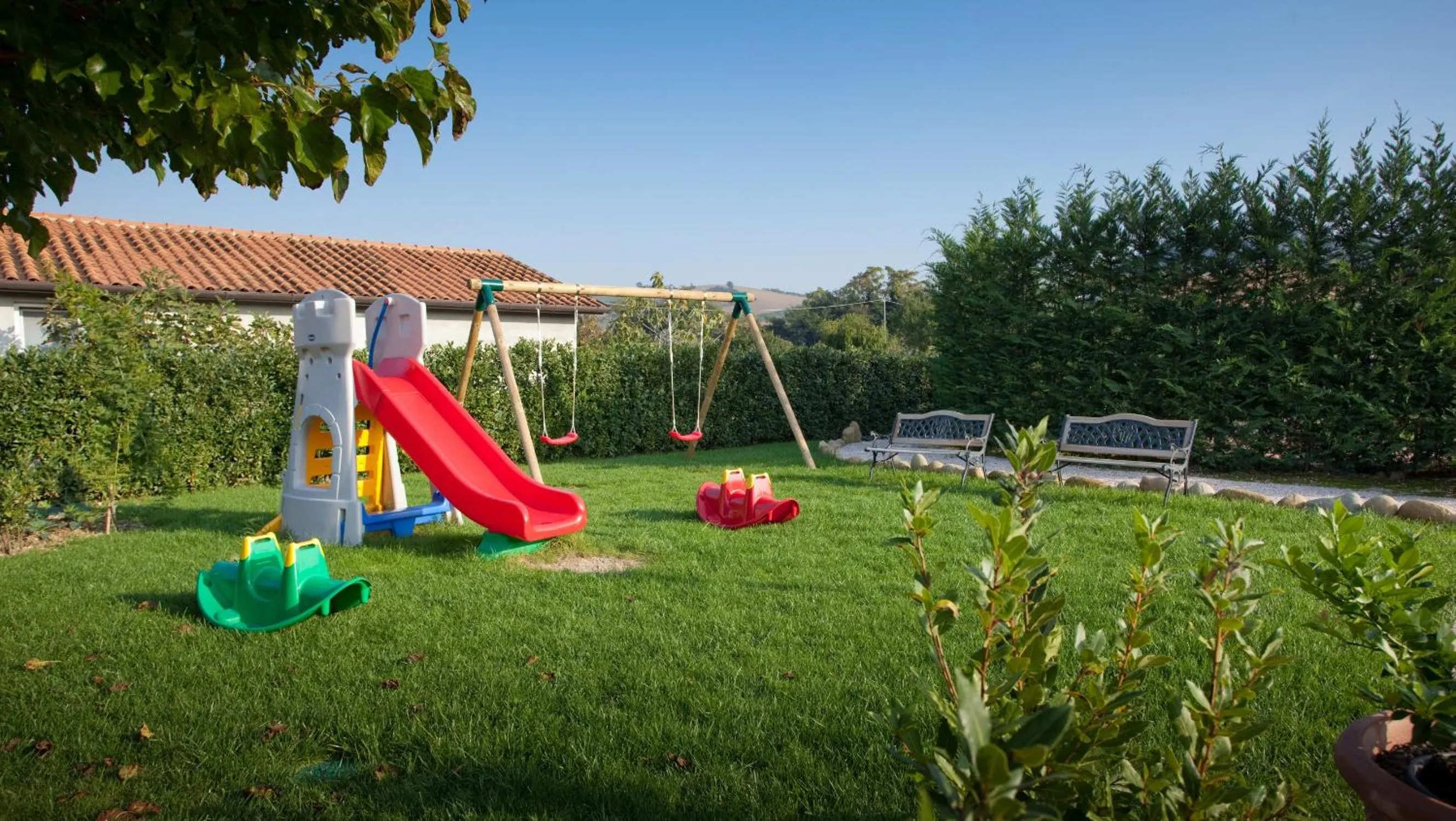 Children play ground in Valle del Metauro Country House