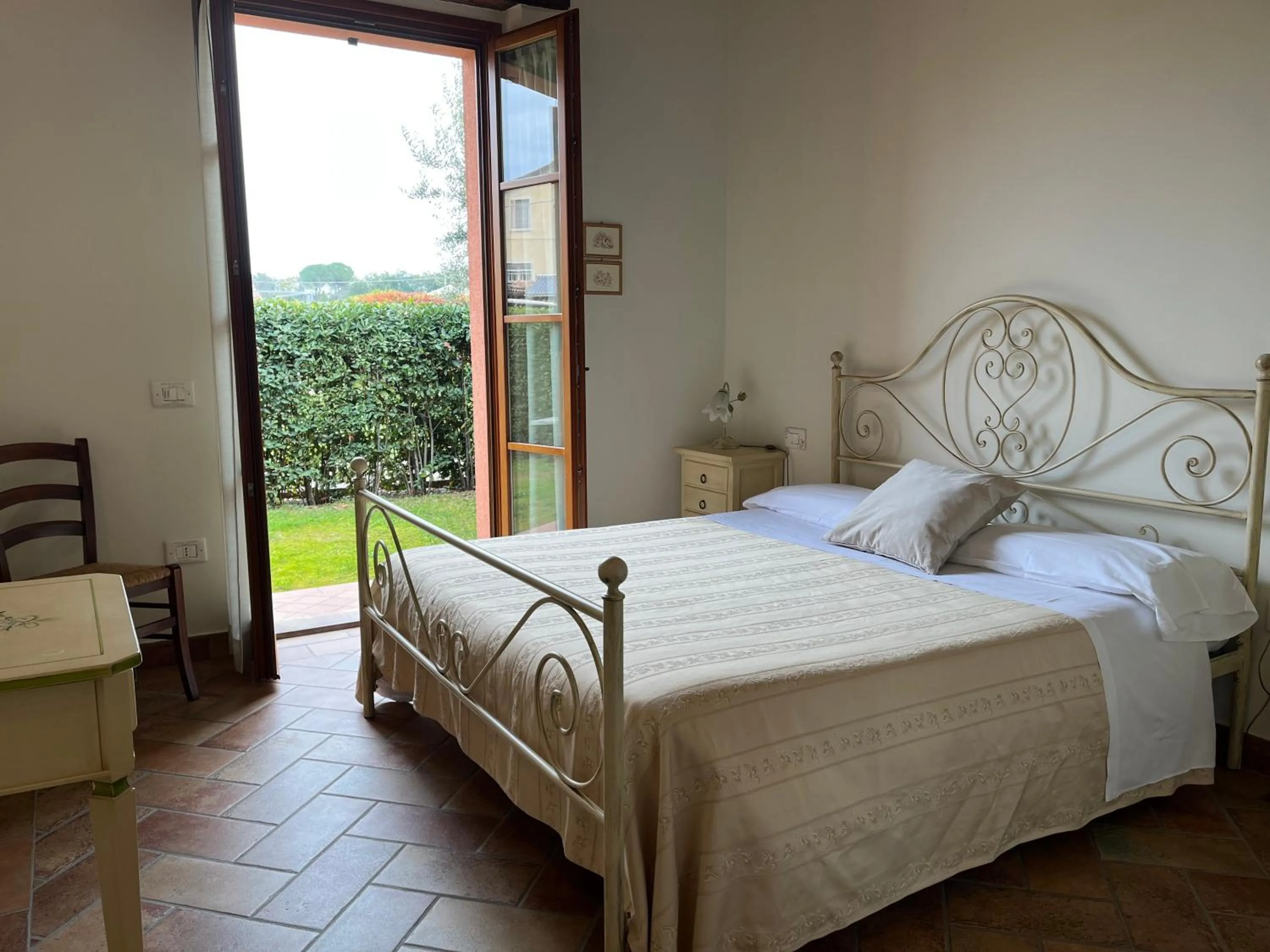 Bed in Valle del Metauro Country House