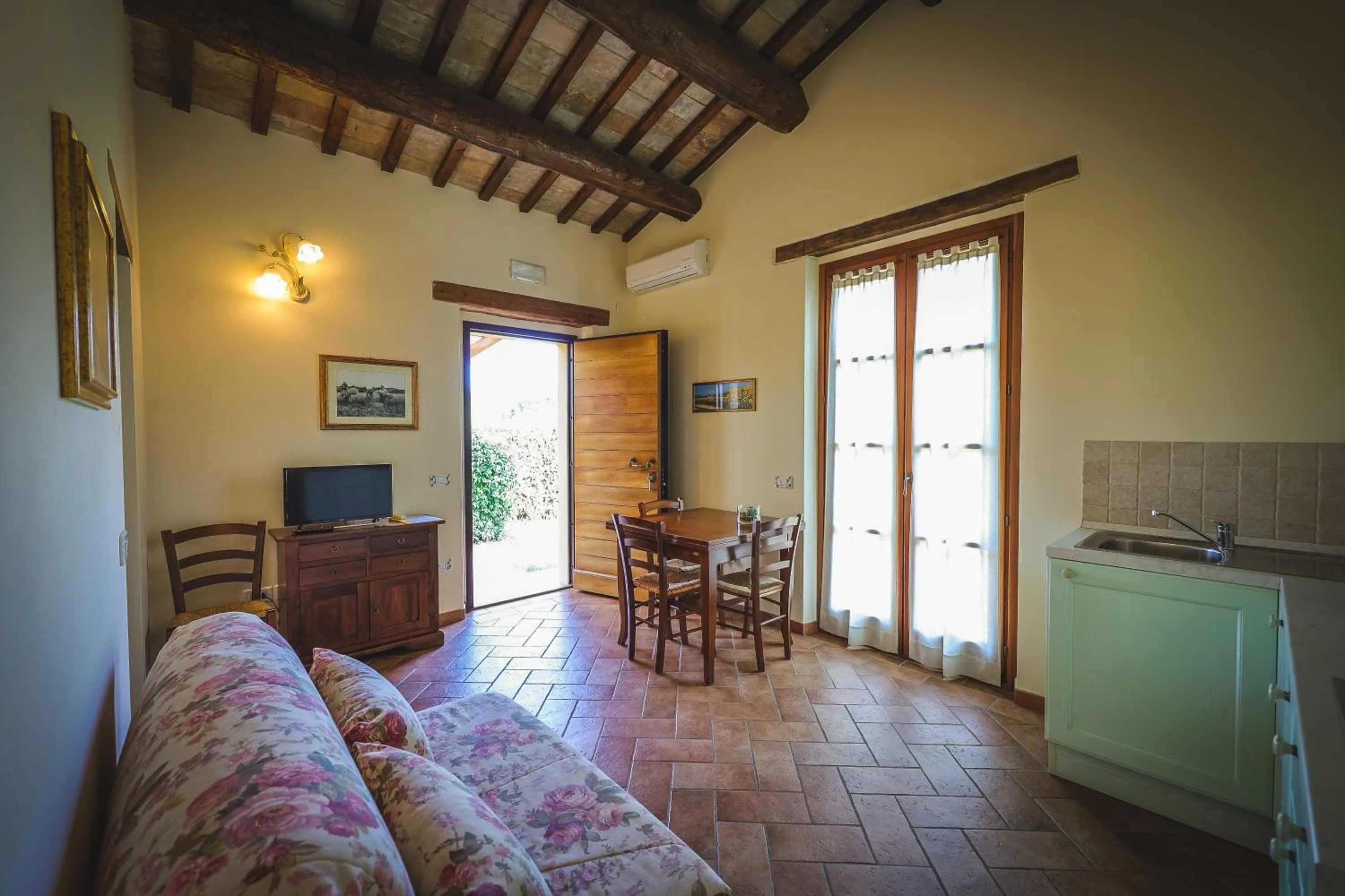 Valle del Metauro Country House