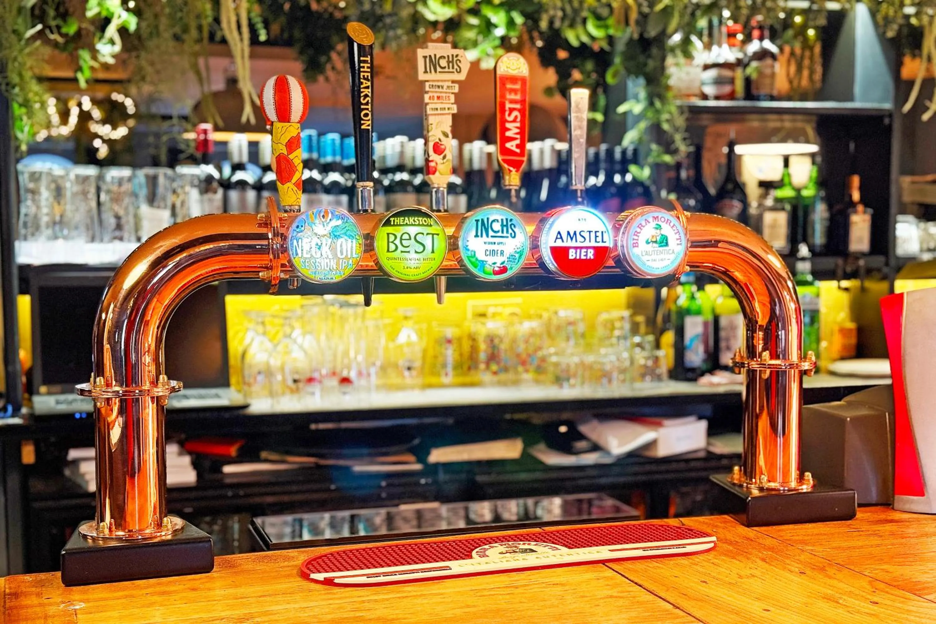 Restaurant/places to eat in Chequers Inn