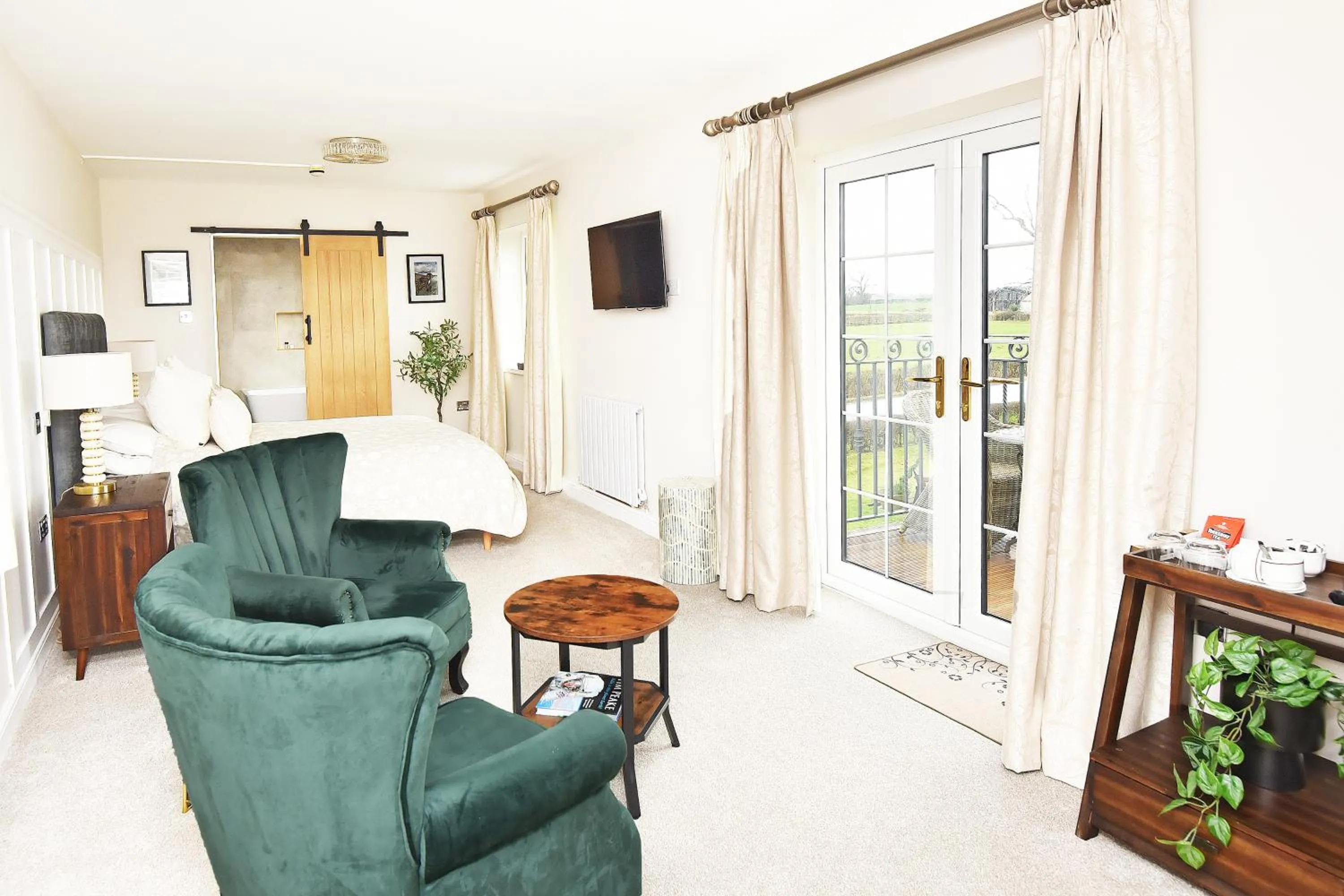 Living room in Chequers Inn