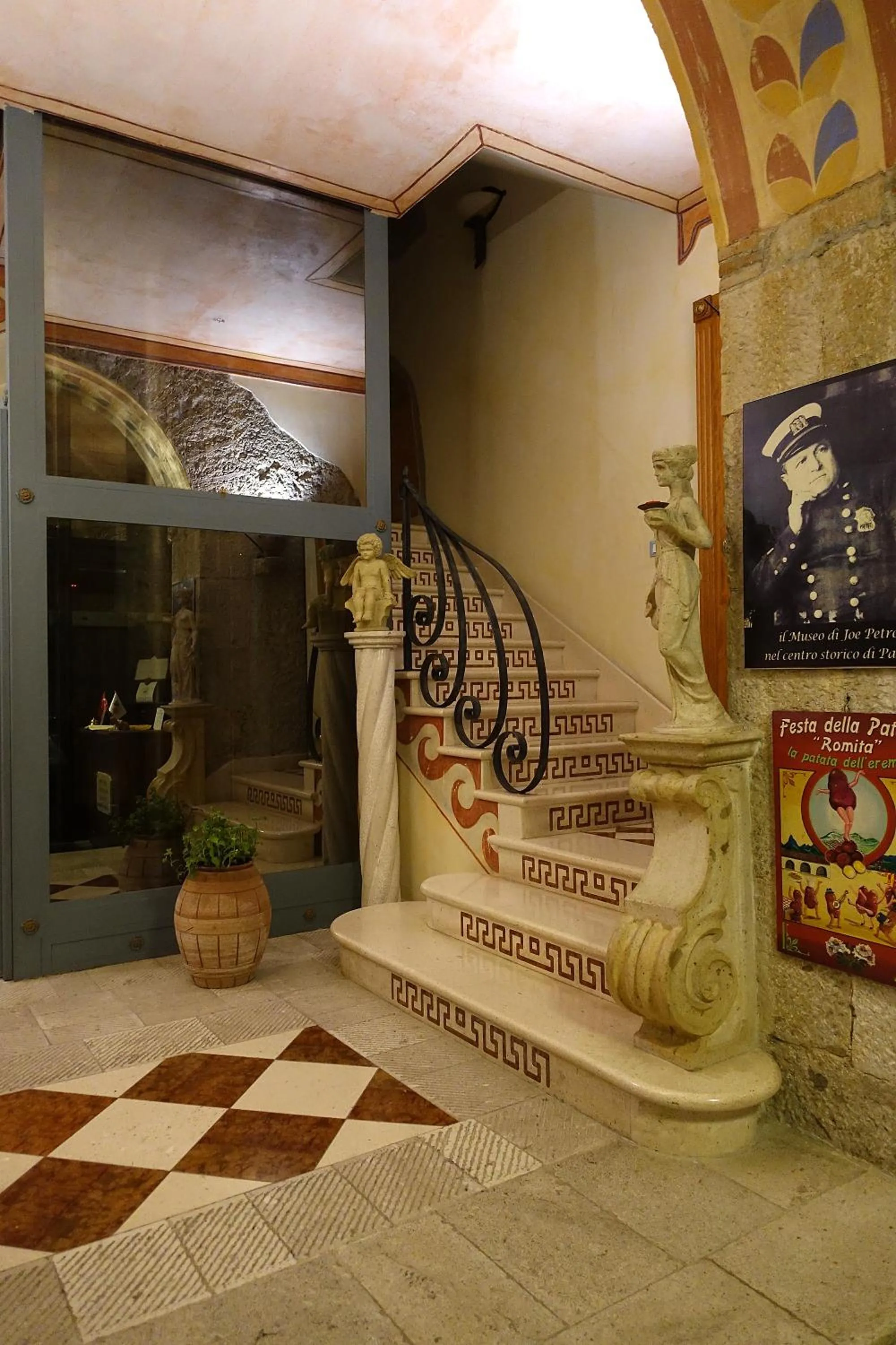 Lobby or reception in Villa Cosilinum