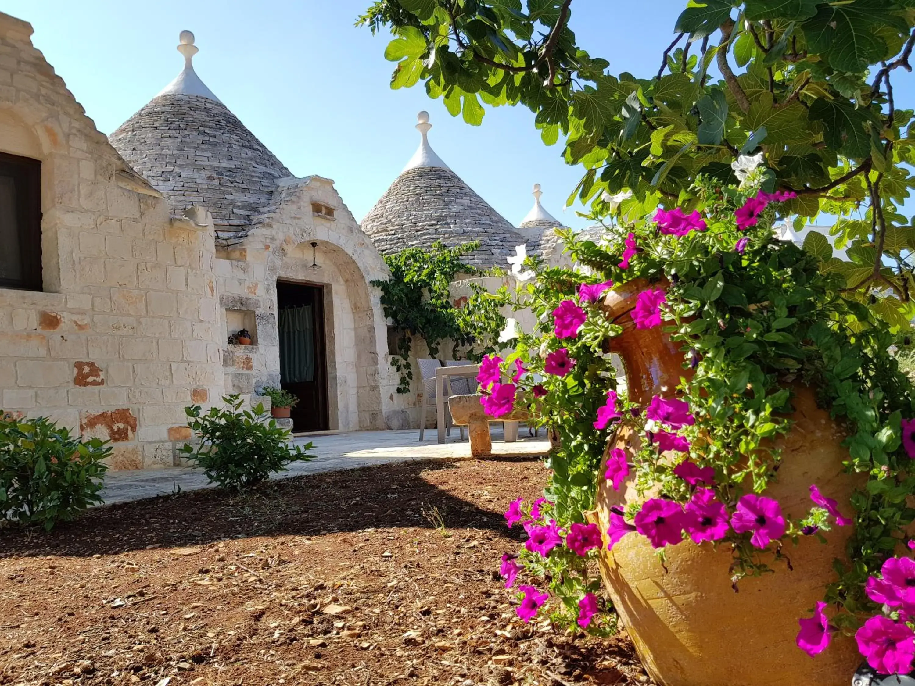 Almapetra Trulli Resort Almapetra Trulli Resort