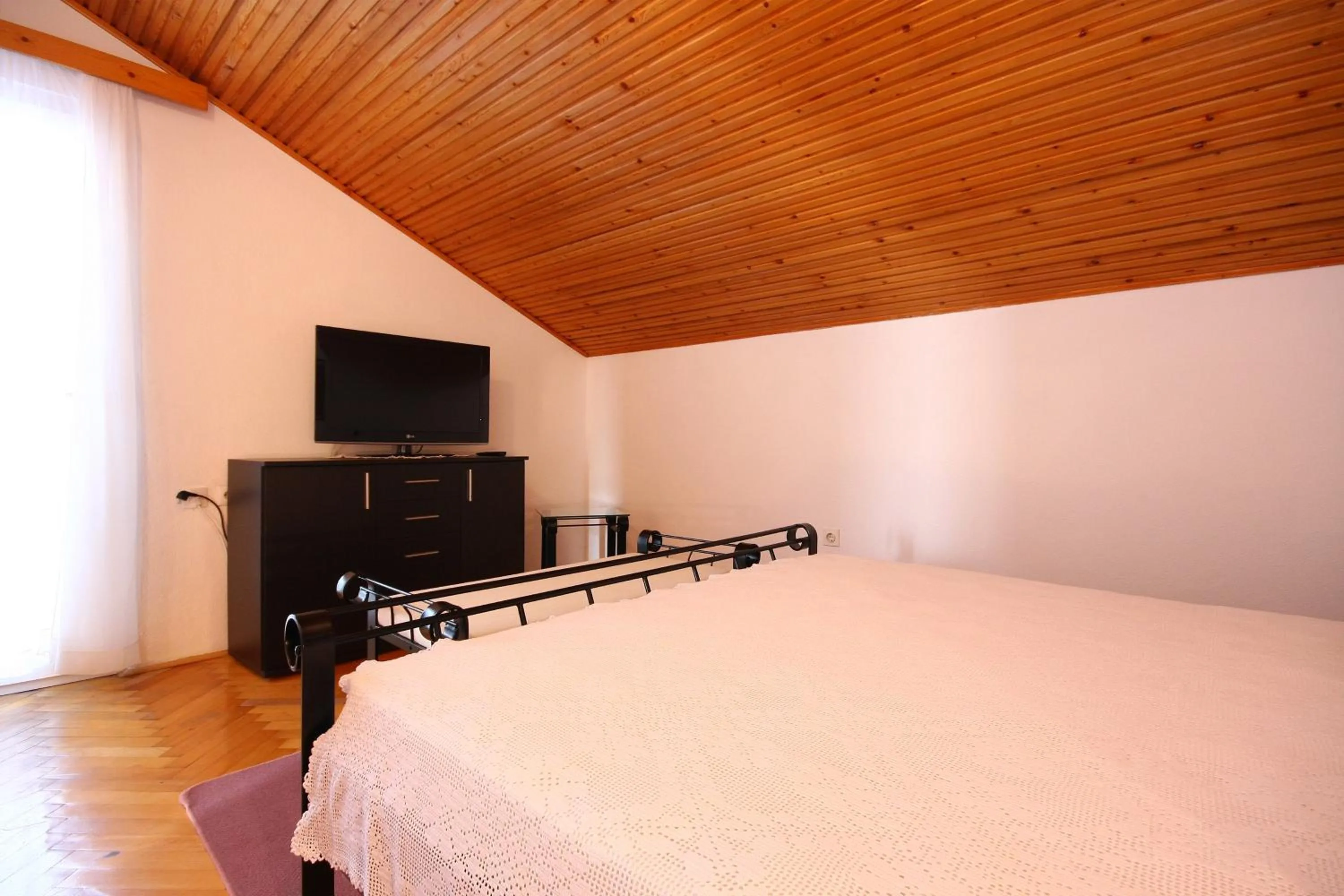 Bedroom, Bed in Villa Perla