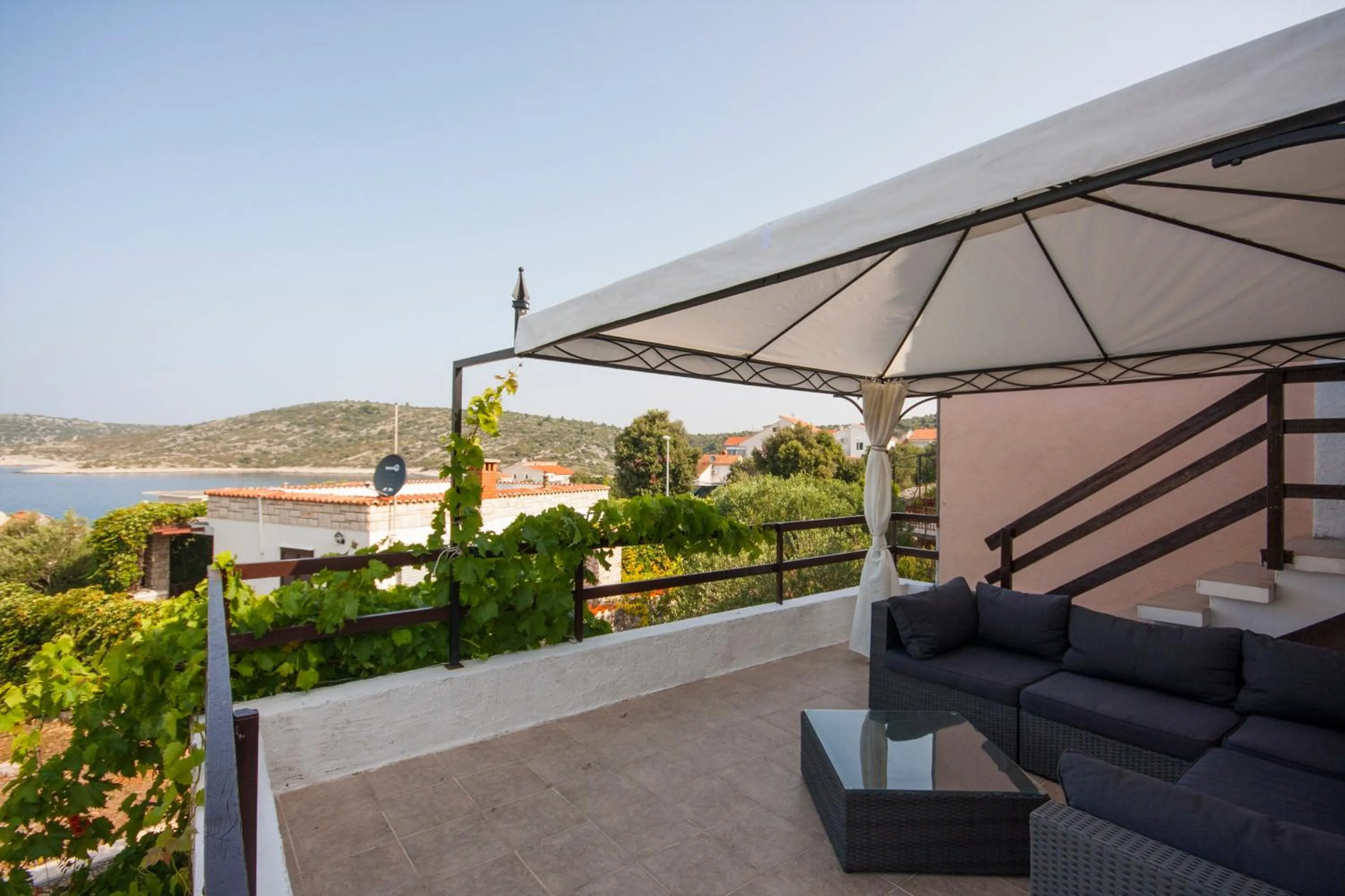 Sea view in Villa Perla