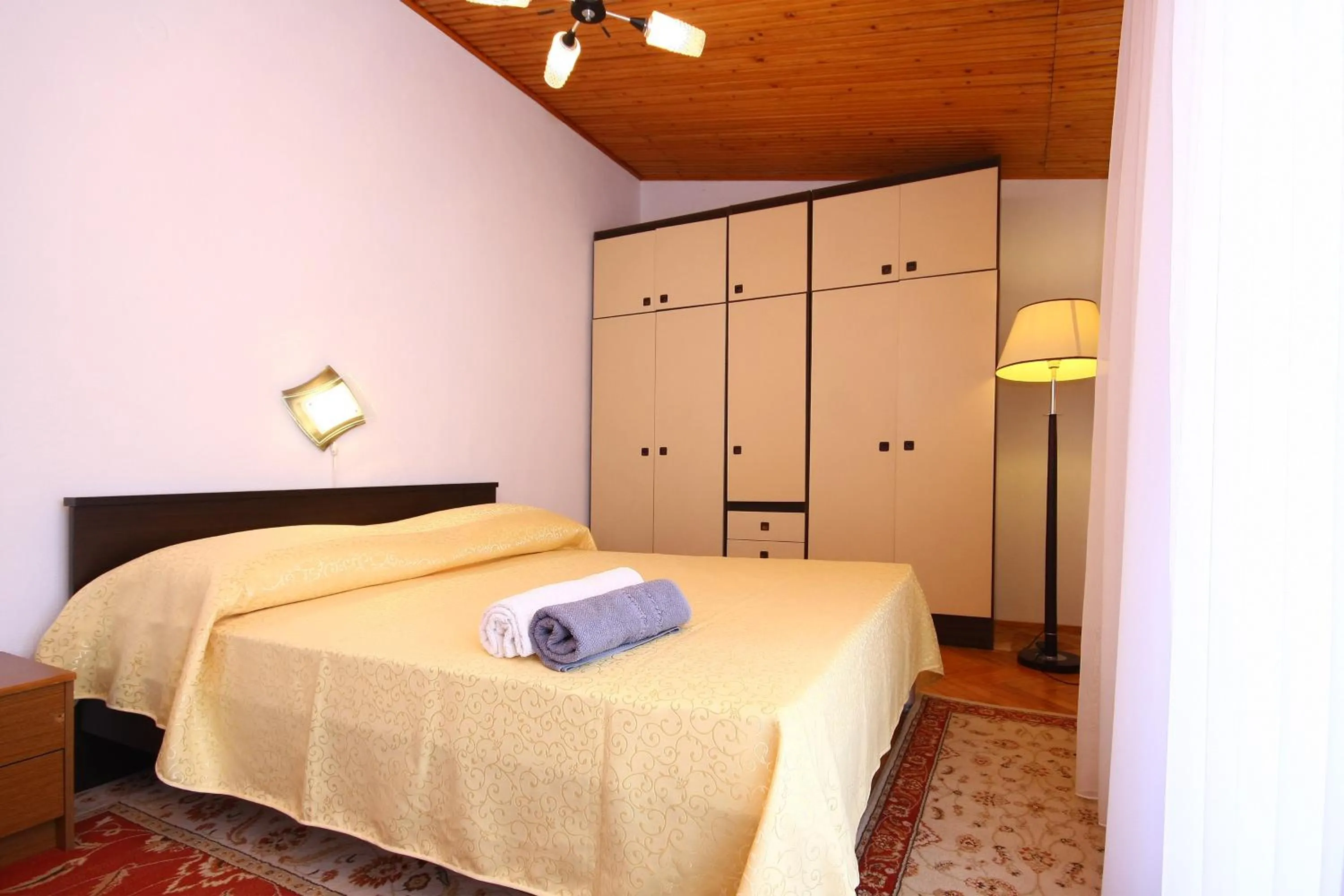 Bedroom, Bed in Villa Perla