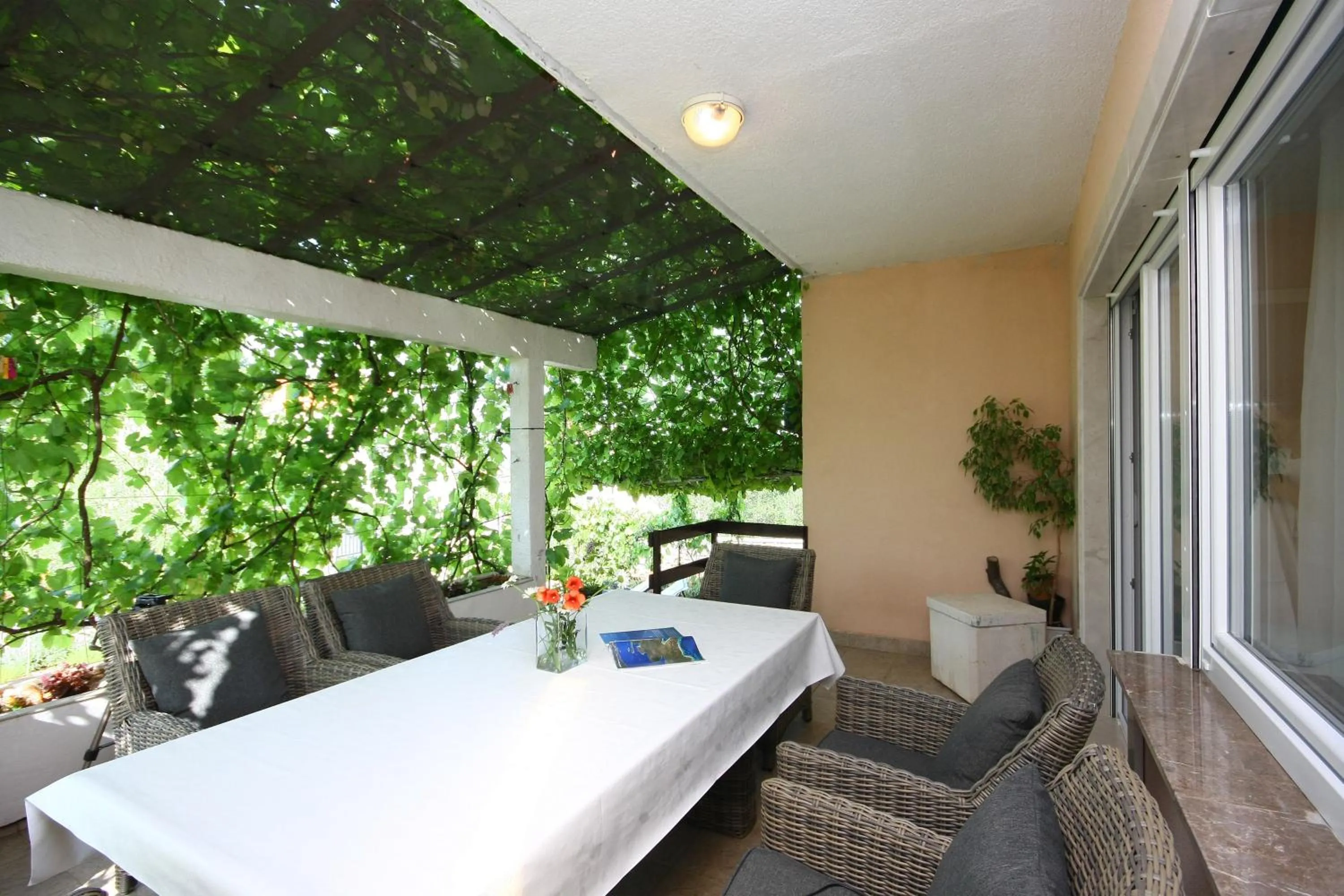 Balcony/Terrace in Villa Perla