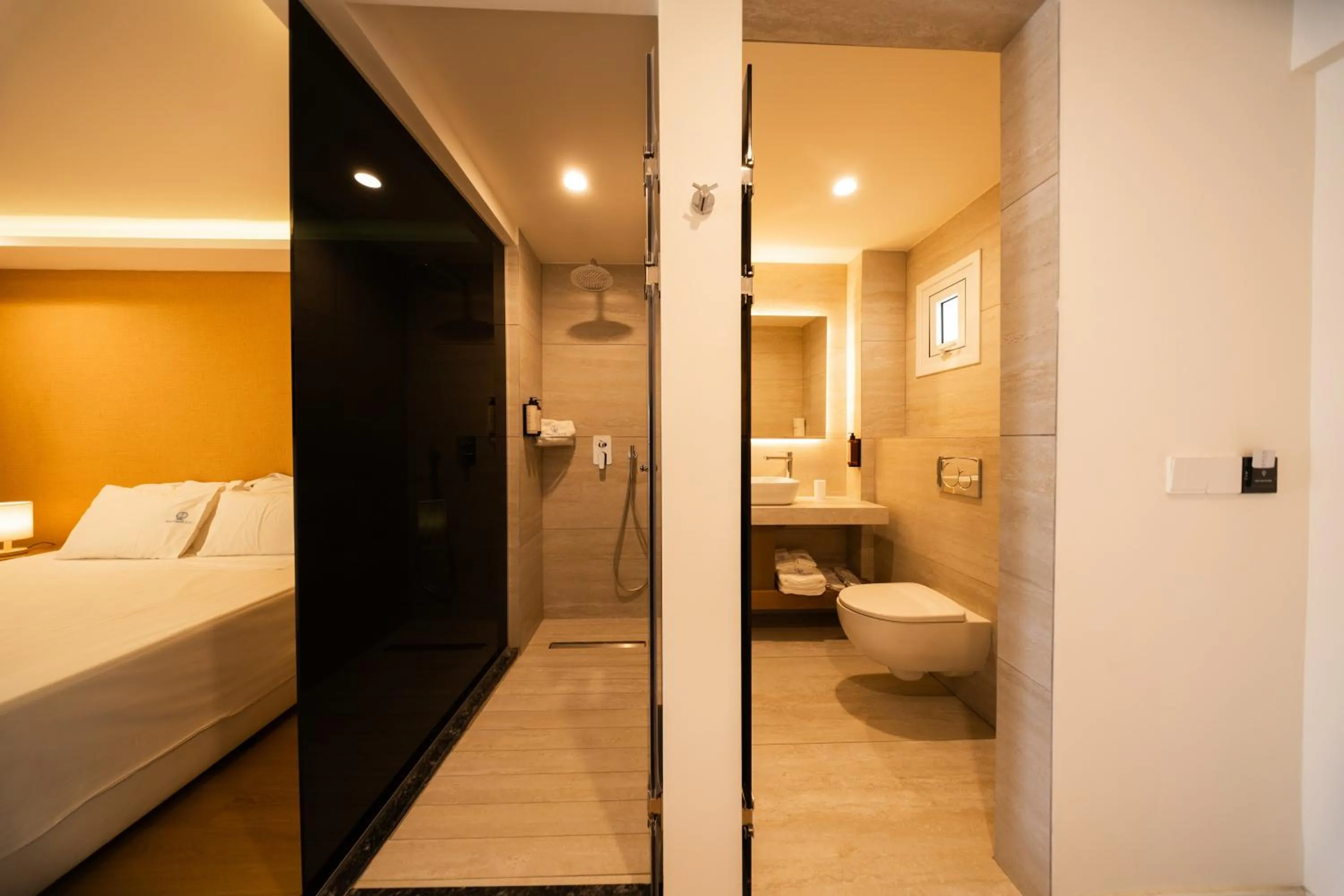 Bathroom, Bed in Blue Harbour Boutique