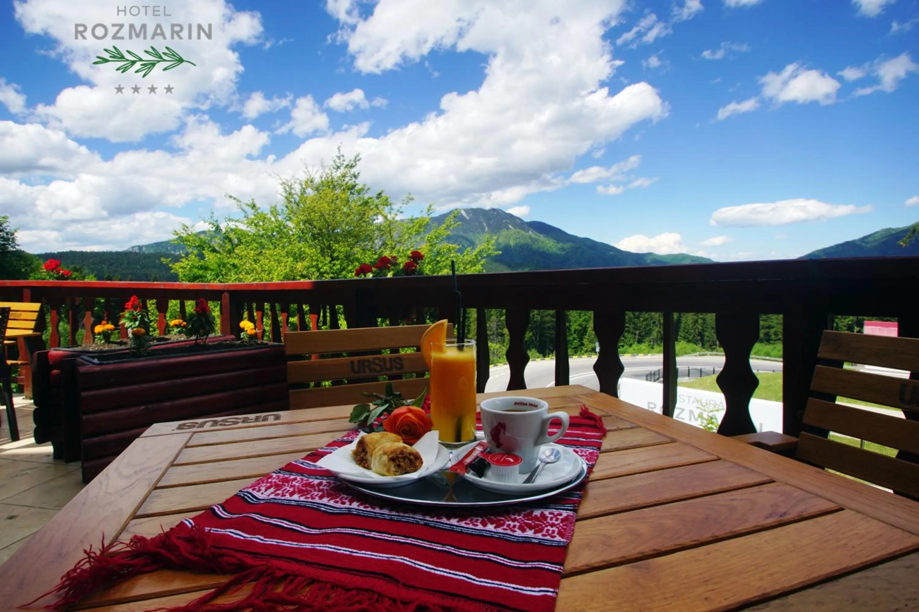 Restaurant/places to eat in Hotel Rozmarin