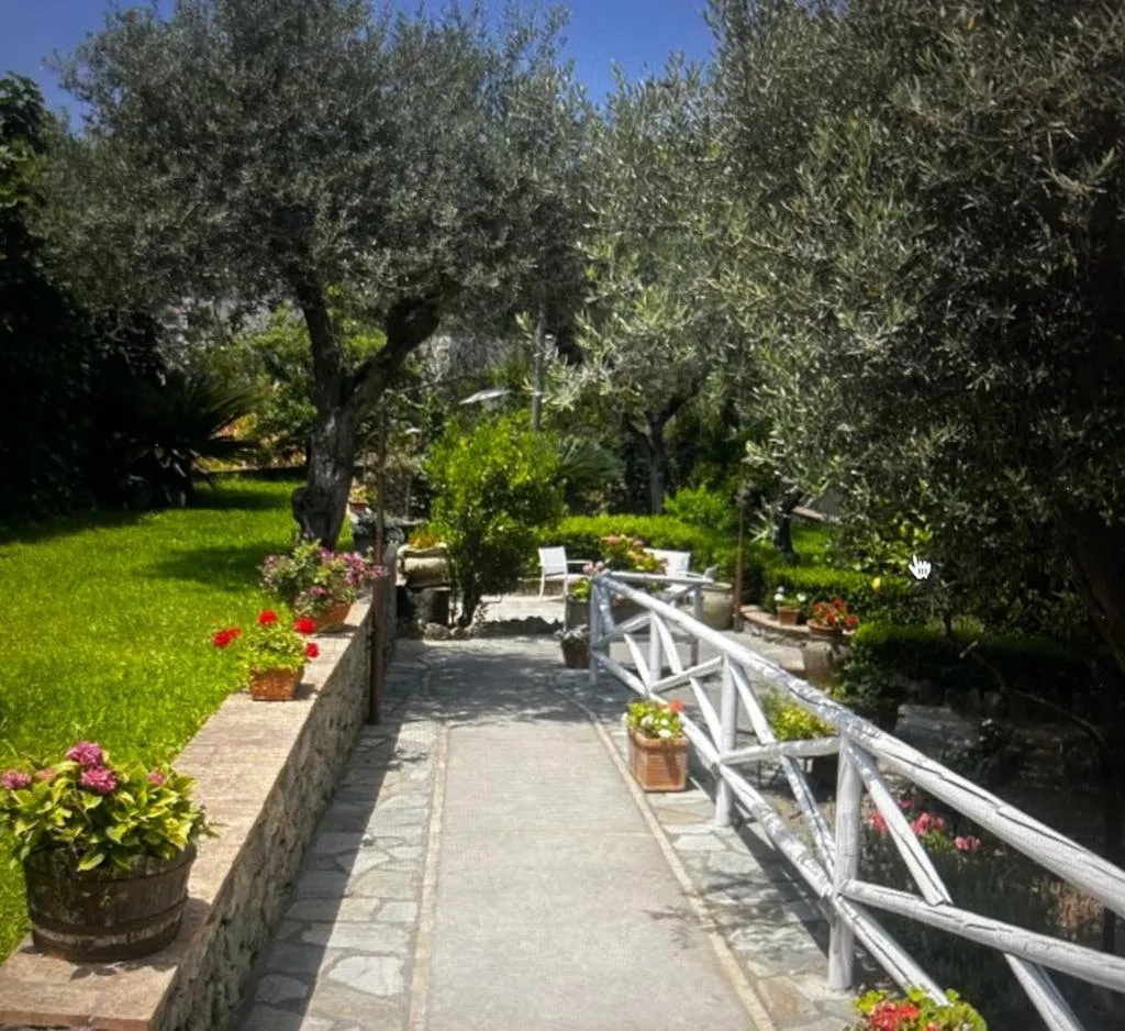 Garden in Relais Villa Anna