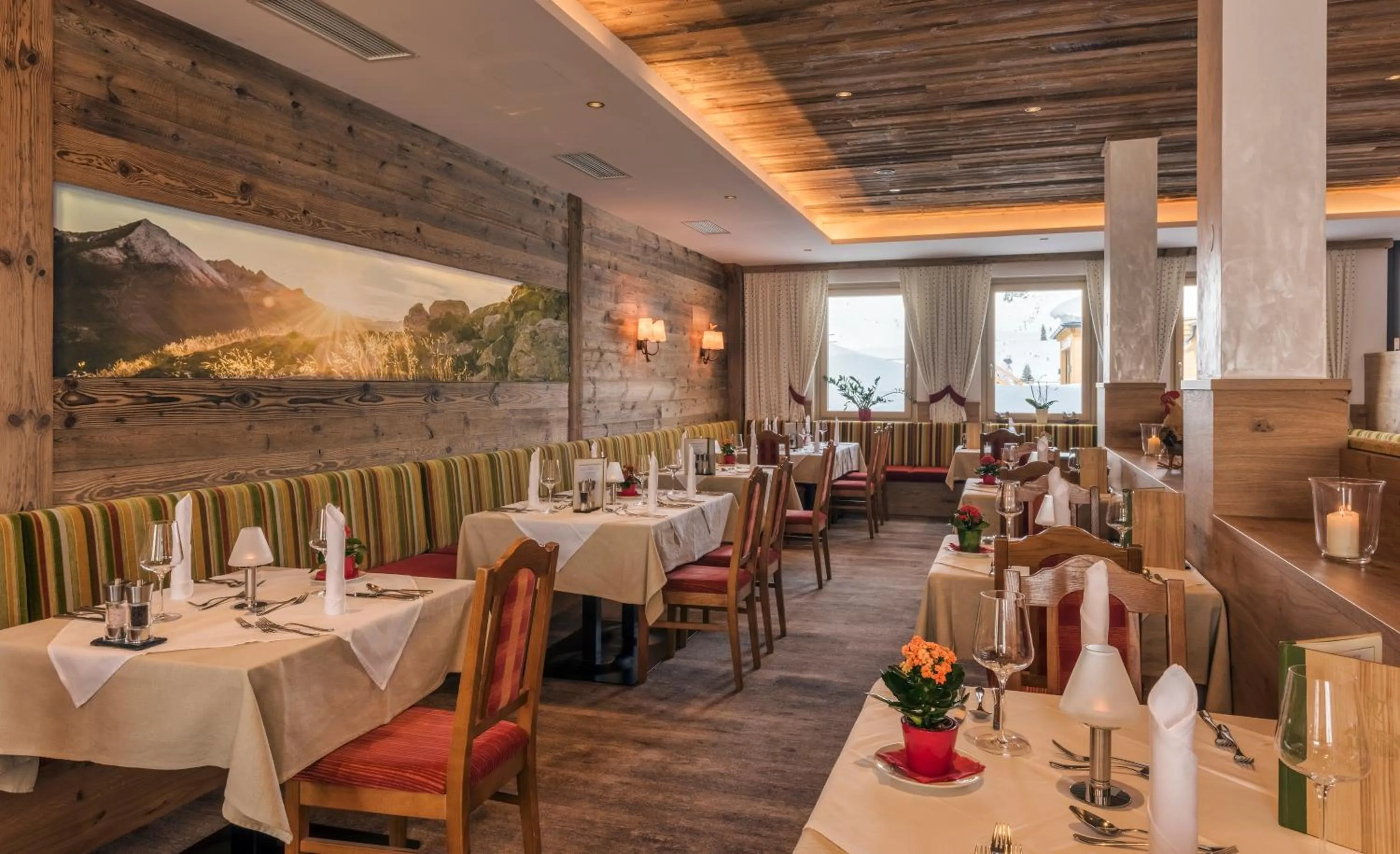 Restaurant/places to eat in Hotel Alpenland