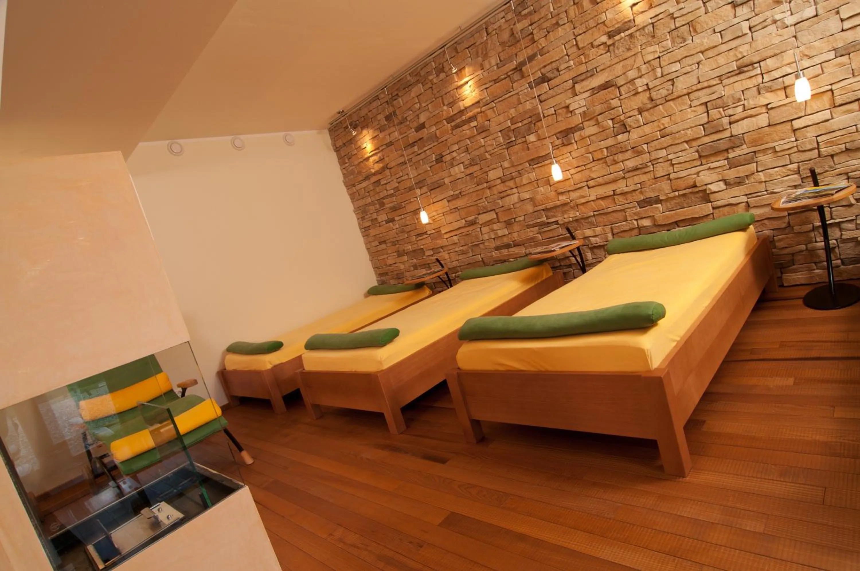 Spa and wellness centre/facilities, Bed in Hotel Alpenland